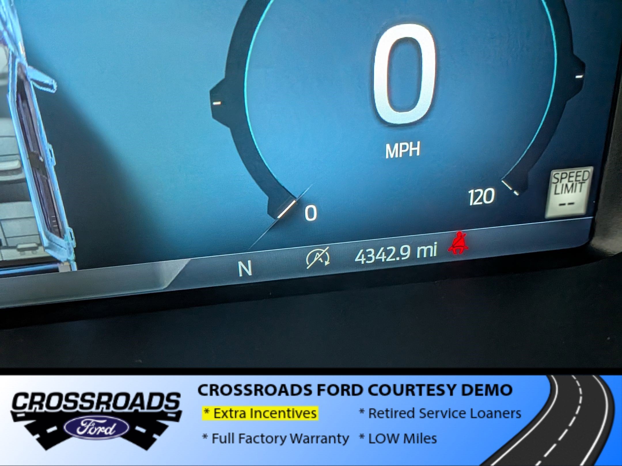 2025 Ford F-150 XLT - Crossroads Courtesy Demo