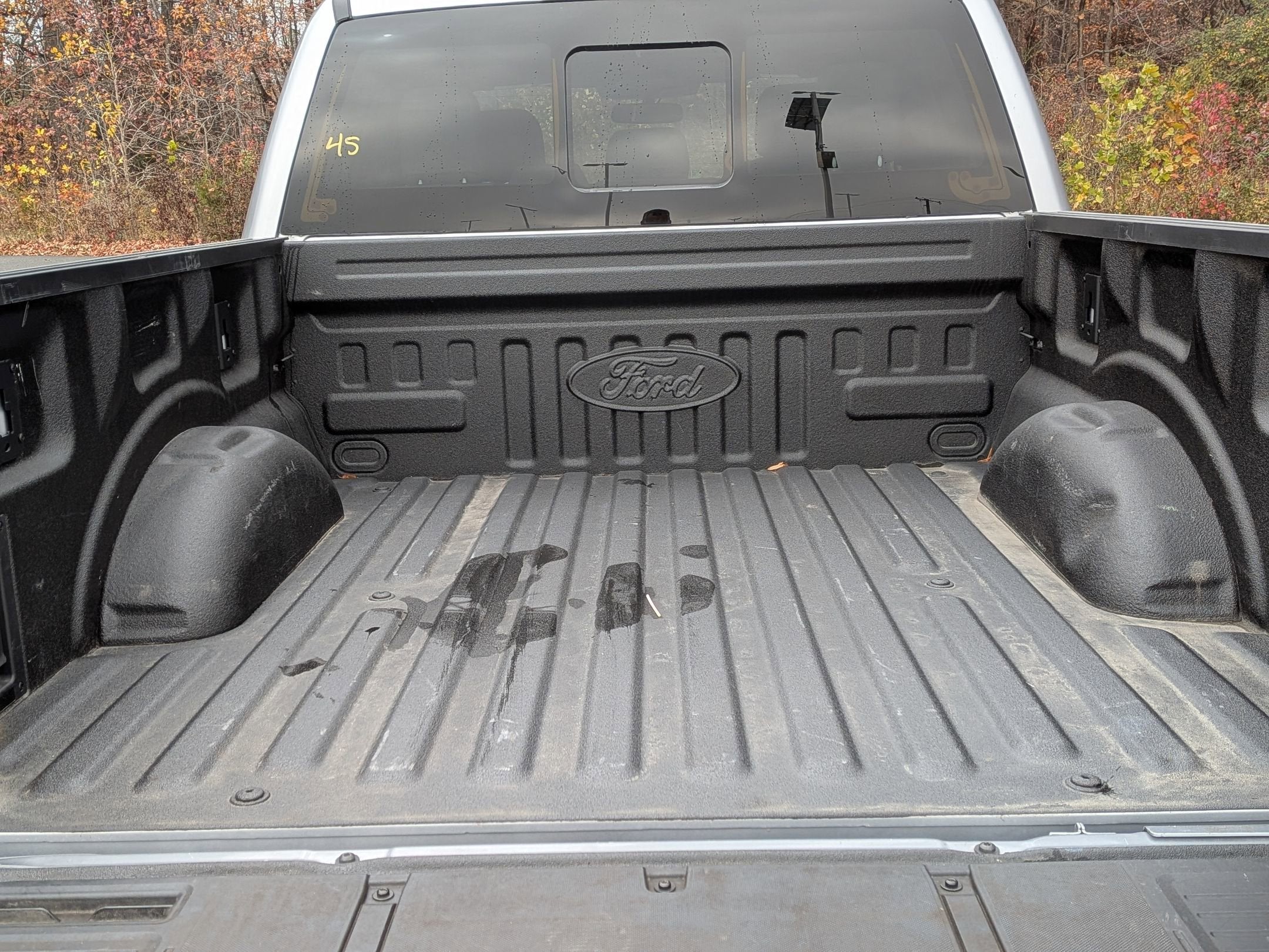 2023 Ford F-150 Lightning LARIAT