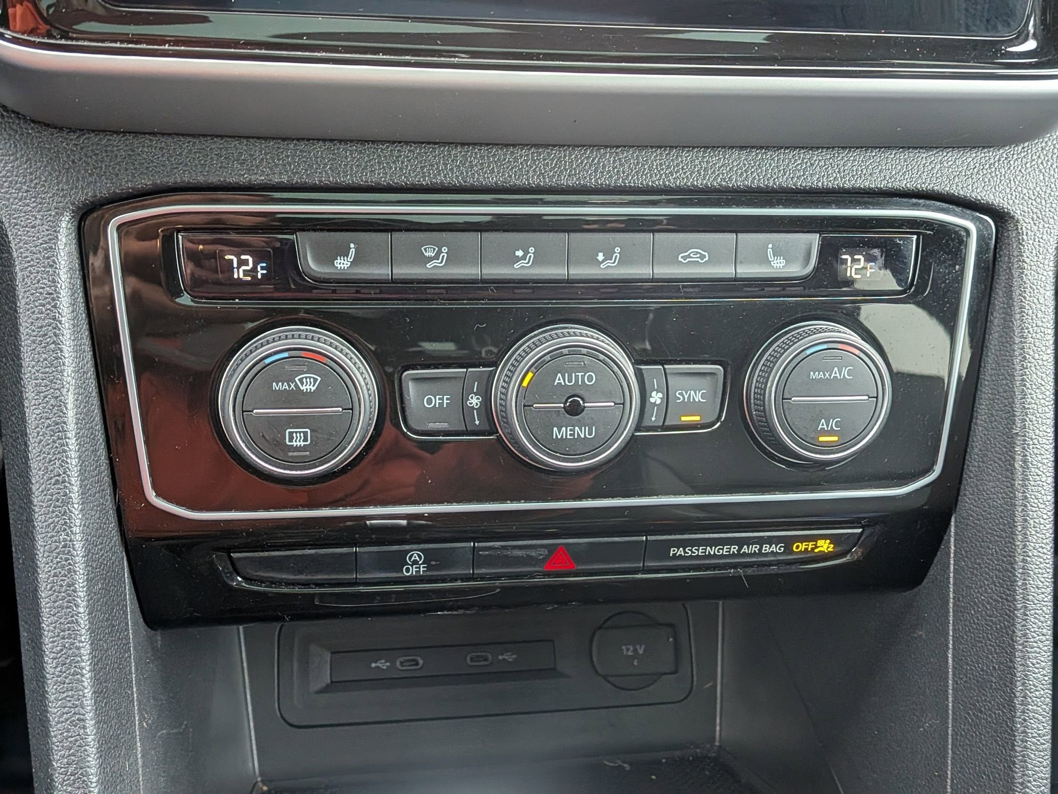 2022 Volkswagen Atlas Cross Sport 3.6L V6 SE w/Technology