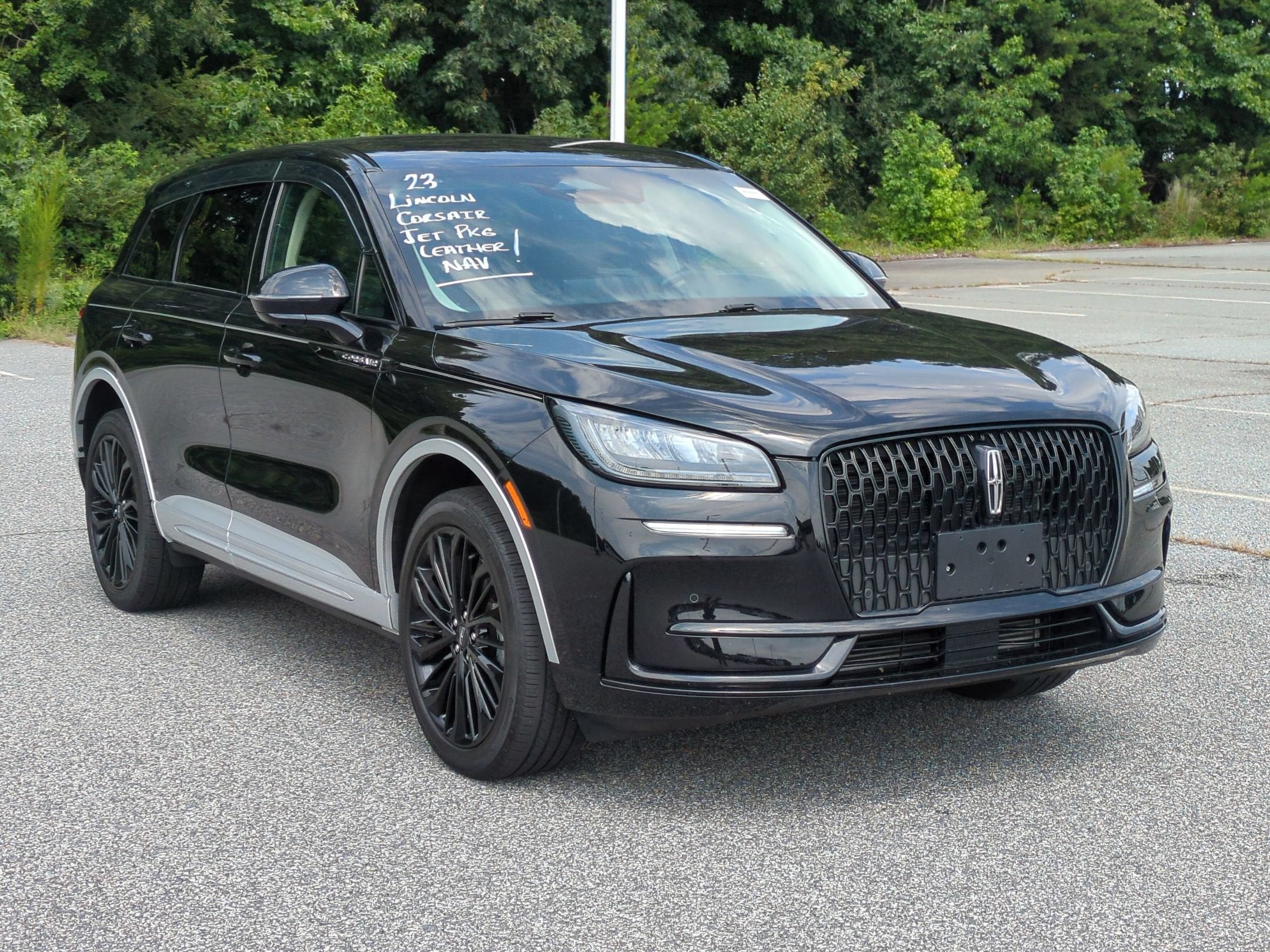 2023 Lincoln Corsair Standard