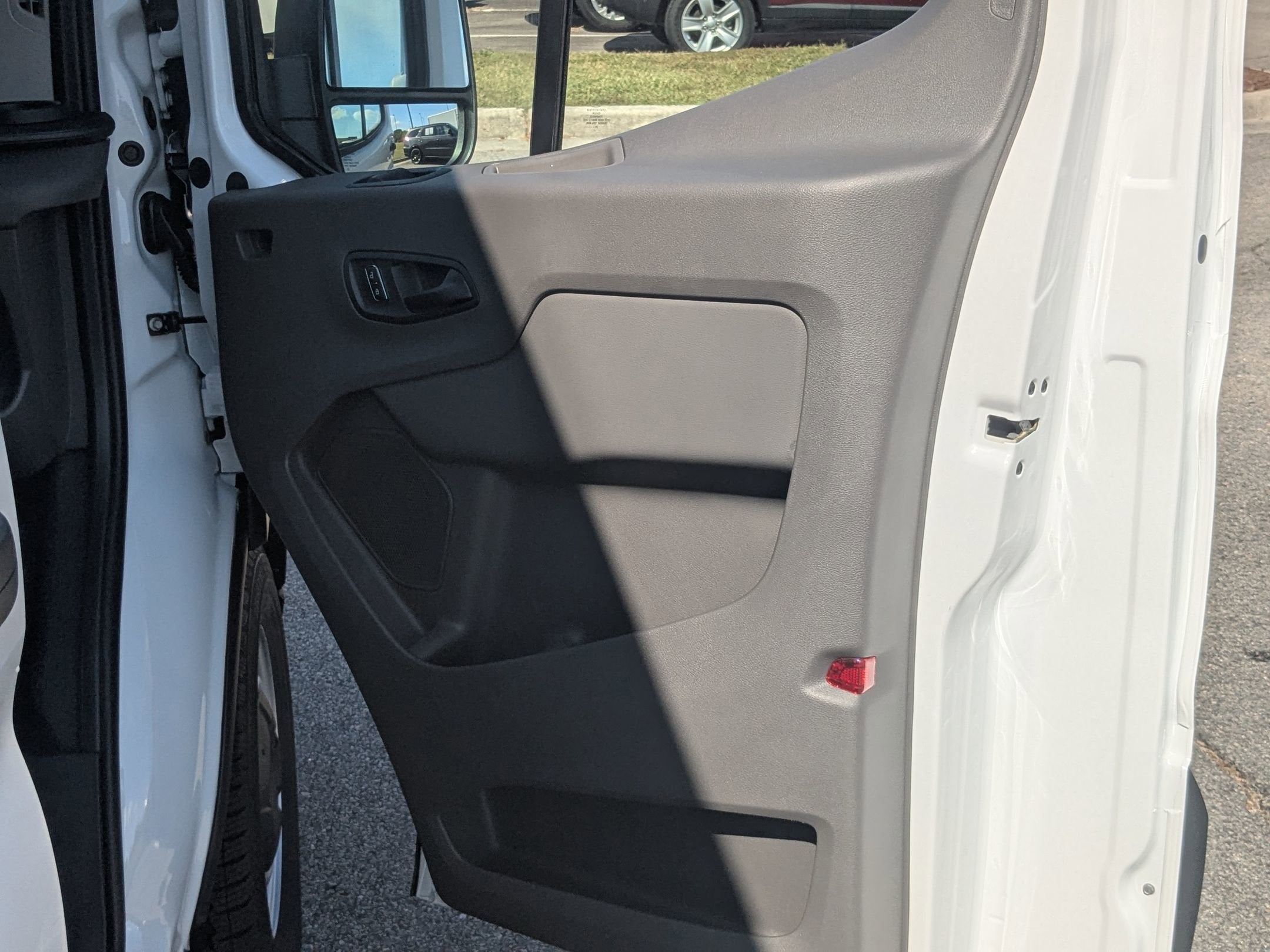 2025 Ford Transit Passenger Wagon XL