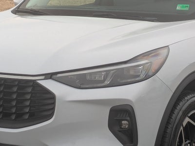 2026 Ford Escape Platinum