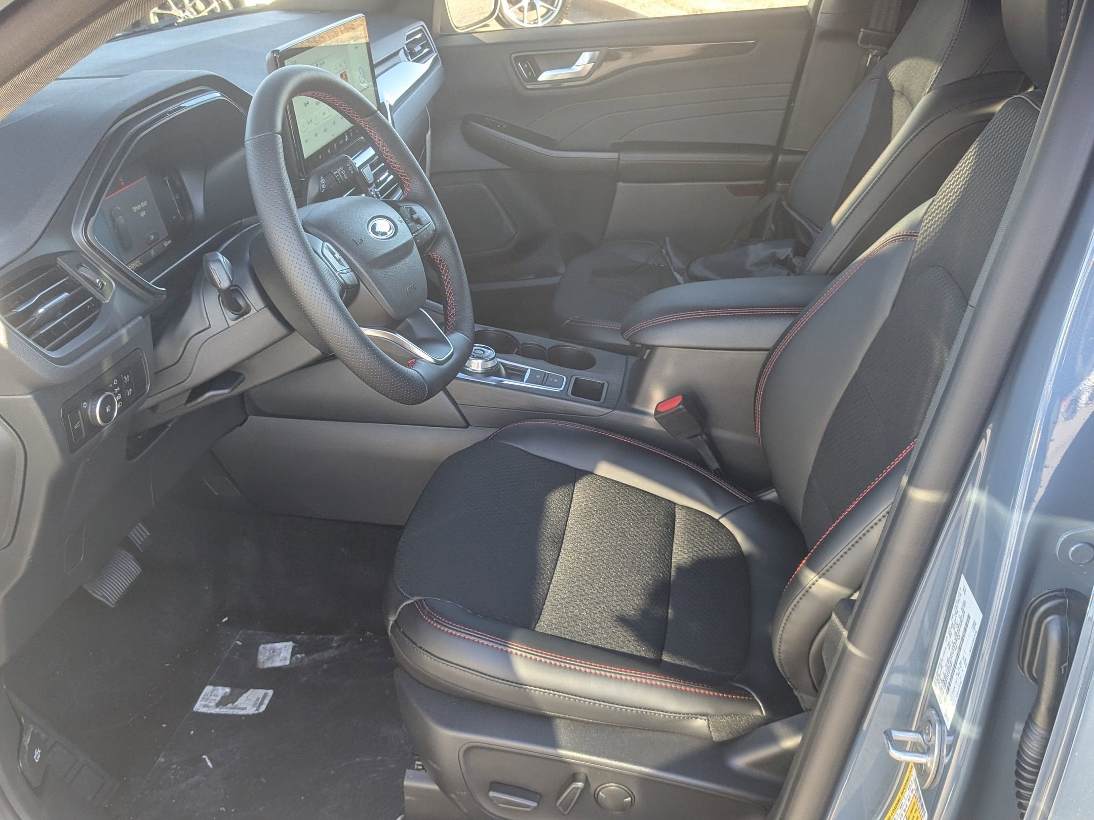 2026 Ford Escape ST-Line Select