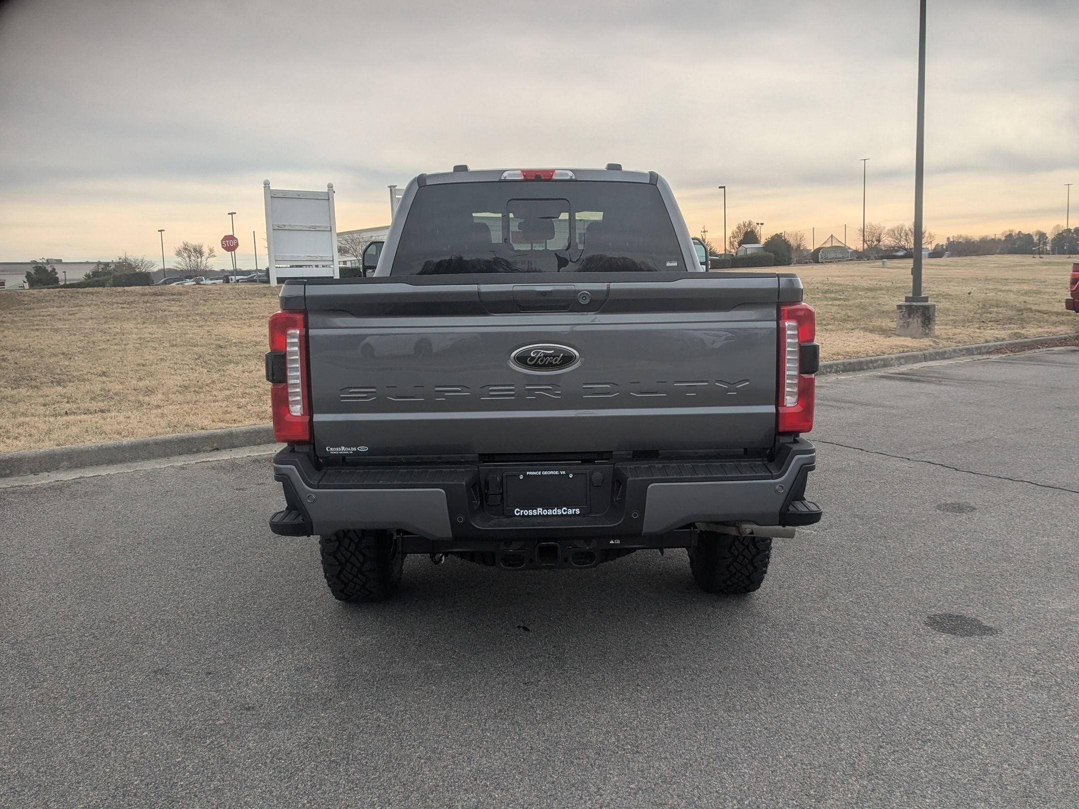 2025 Ford Super Duty F-350 SRW LARIAT