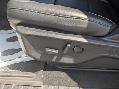 2026 Ford Super Duty F-350 DRW LARIAT
