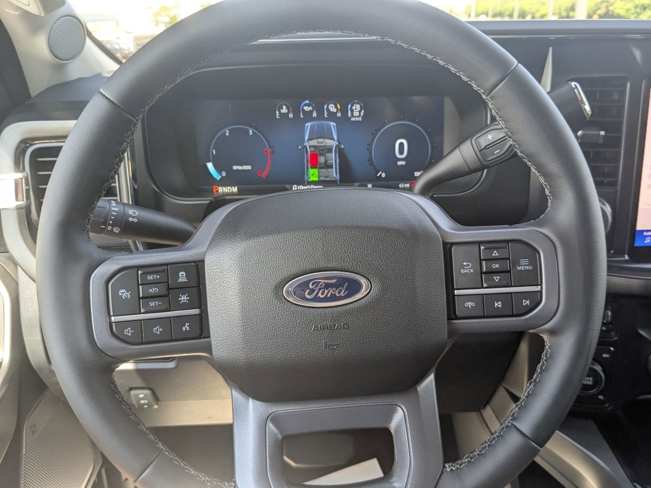 2026 Ford Super Duty F-350 DRW LARIAT
