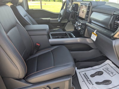 2026 Ford Super Duty F-350 DRW LARIAT