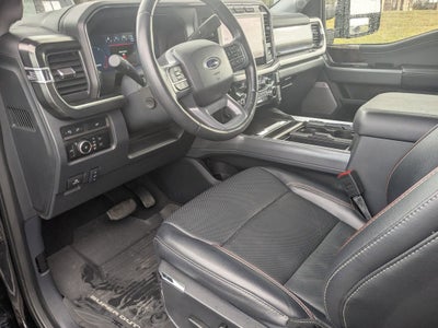 2024 Ford Super Duty F-350 DRW LARIAT