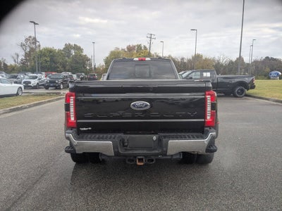 2024 Ford Super Duty F-350 DRW LARIAT