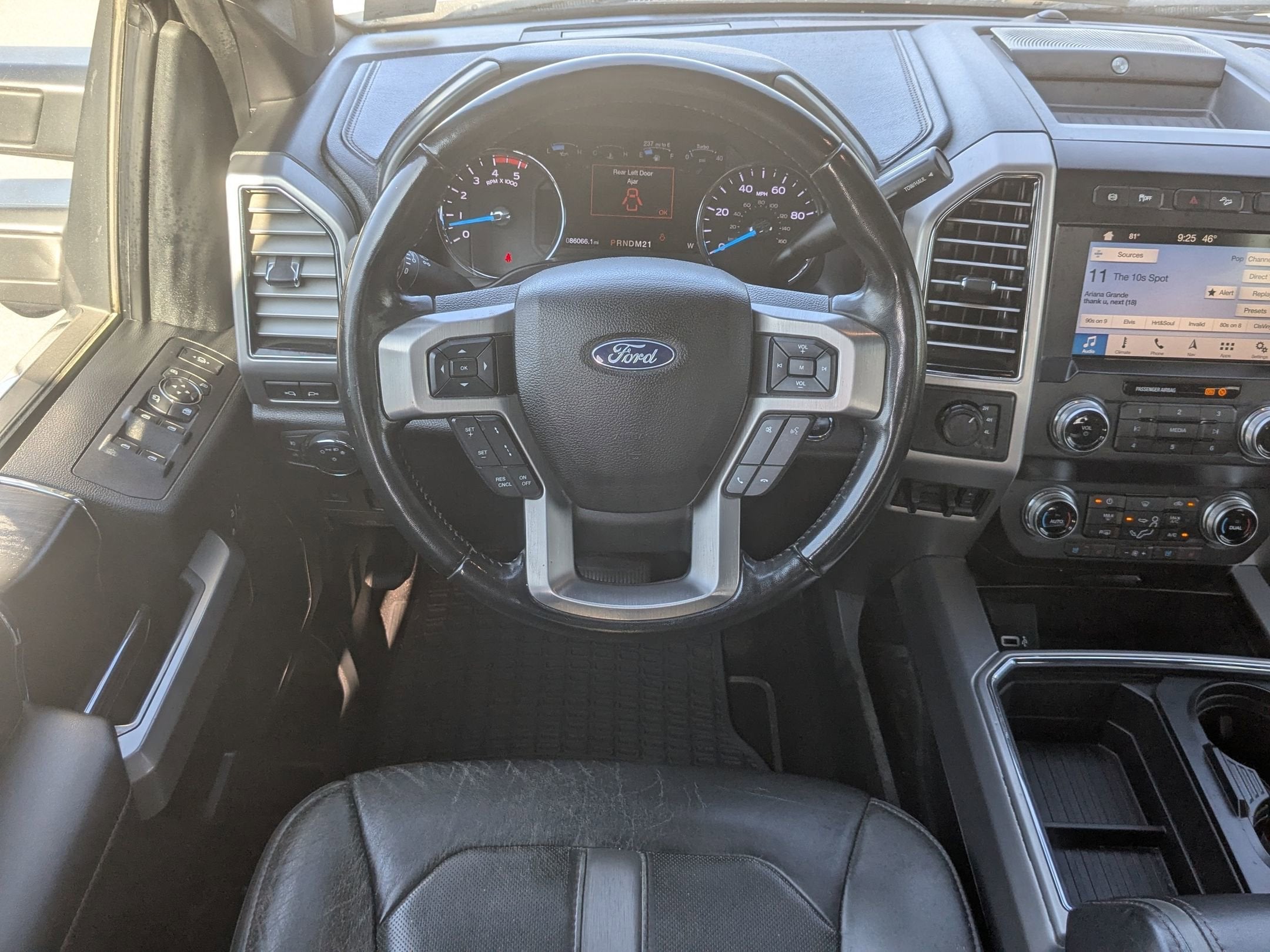 2019 Ford Super Duty F-450 DRW Platinum