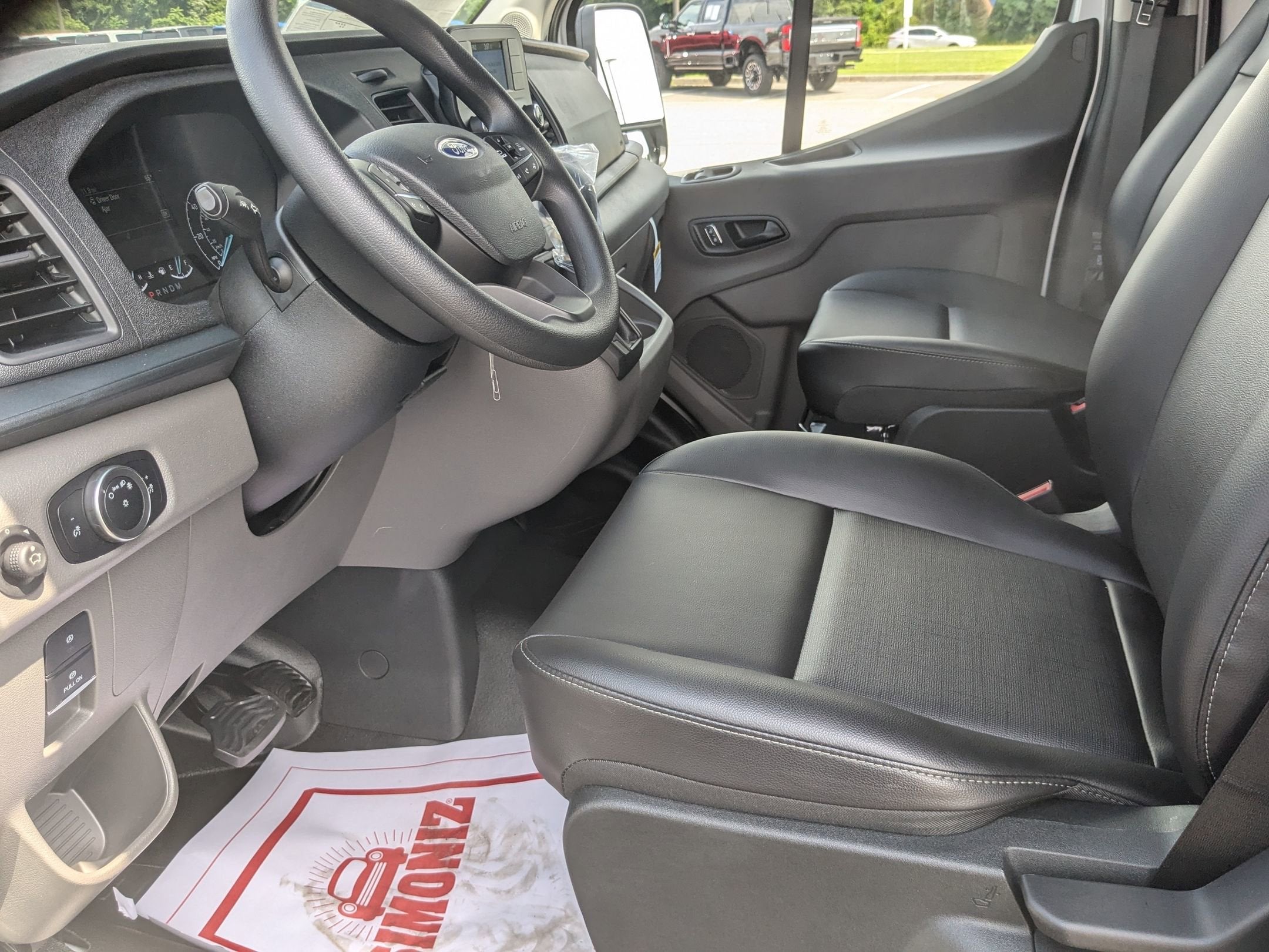 2025 Ford Transit Cargo Van Base