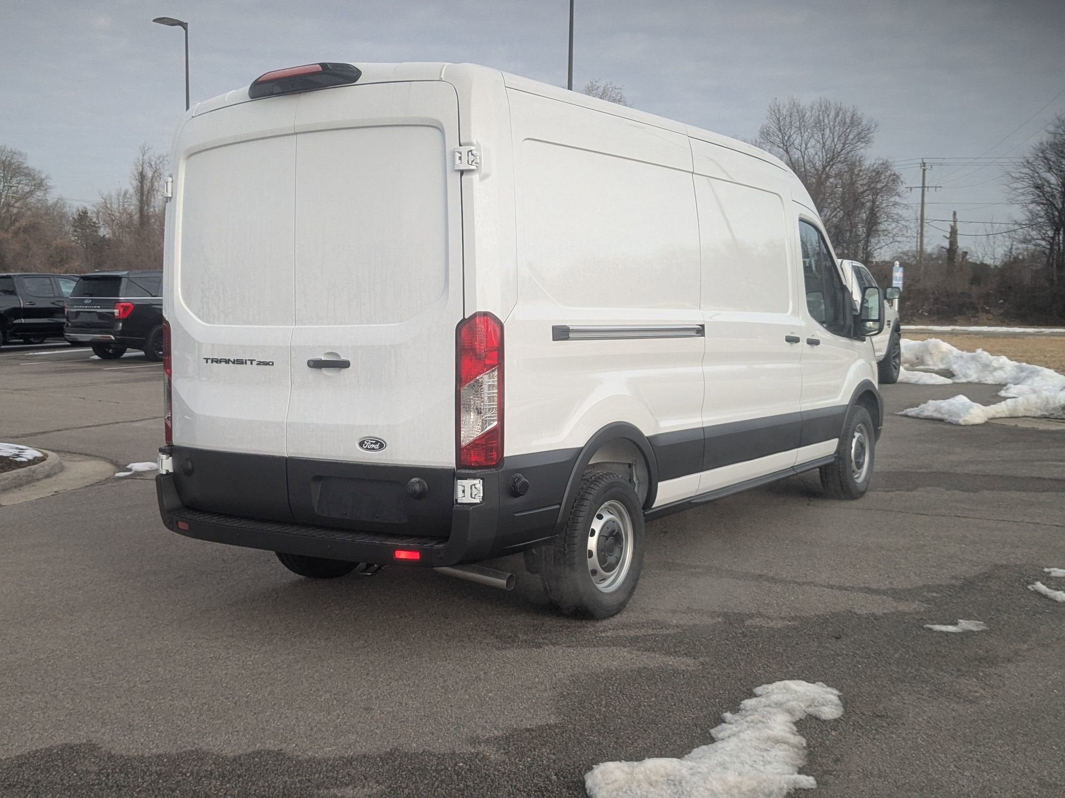 2026 Ford Transit Cargo Van Base