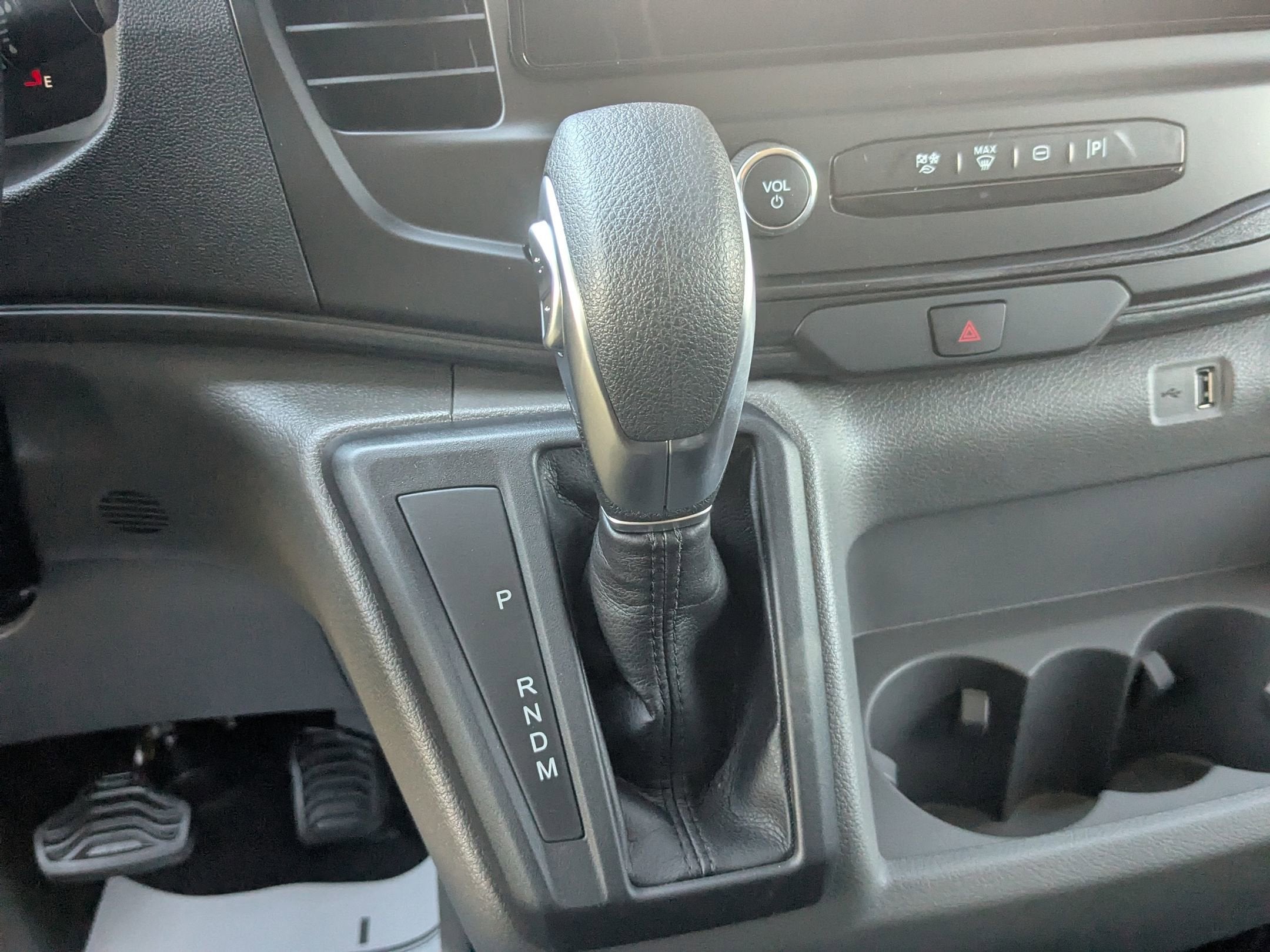 2026 Ford Transit Cargo Van Base