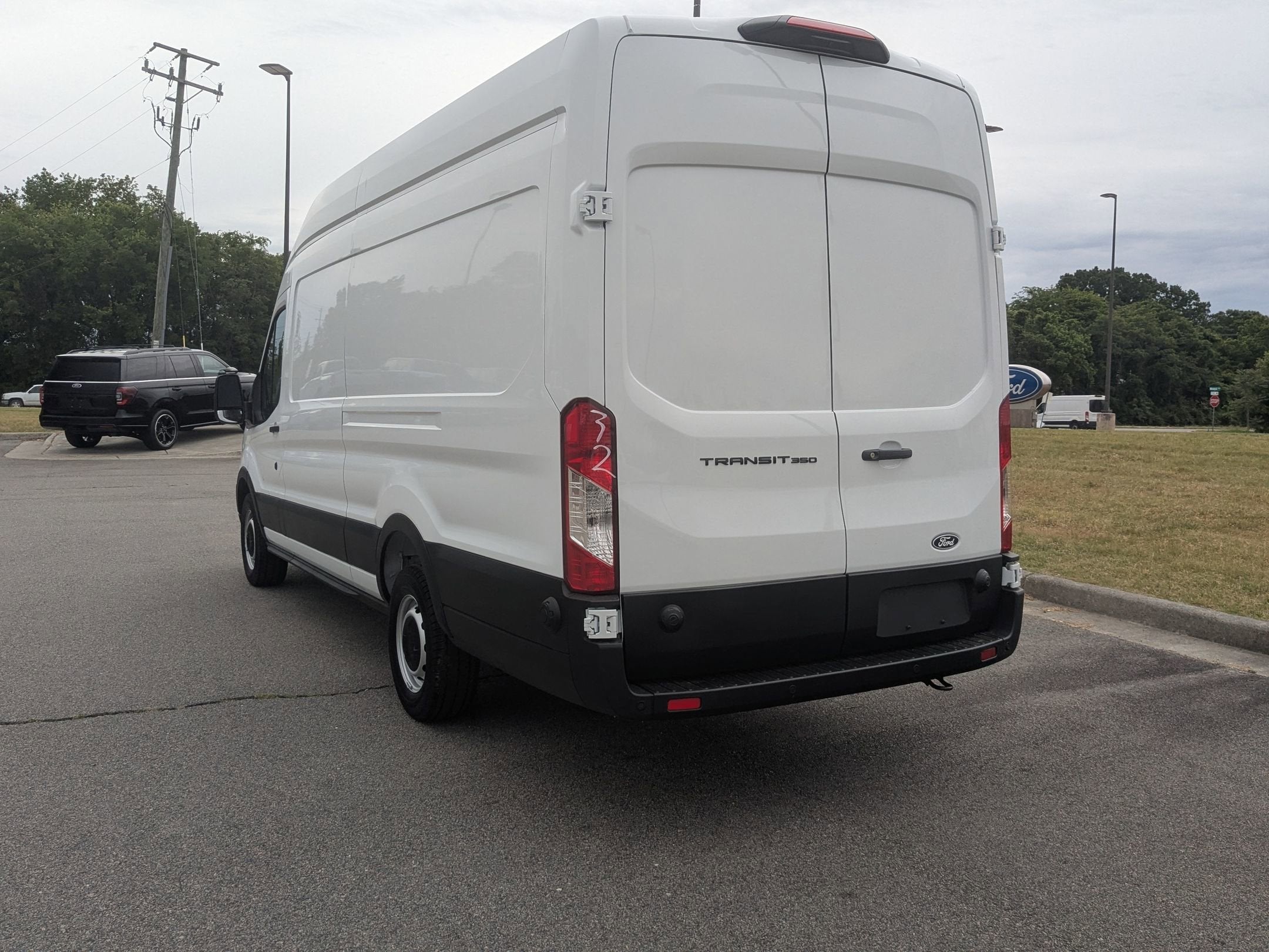 2026 Ford Transit Cargo Van Base