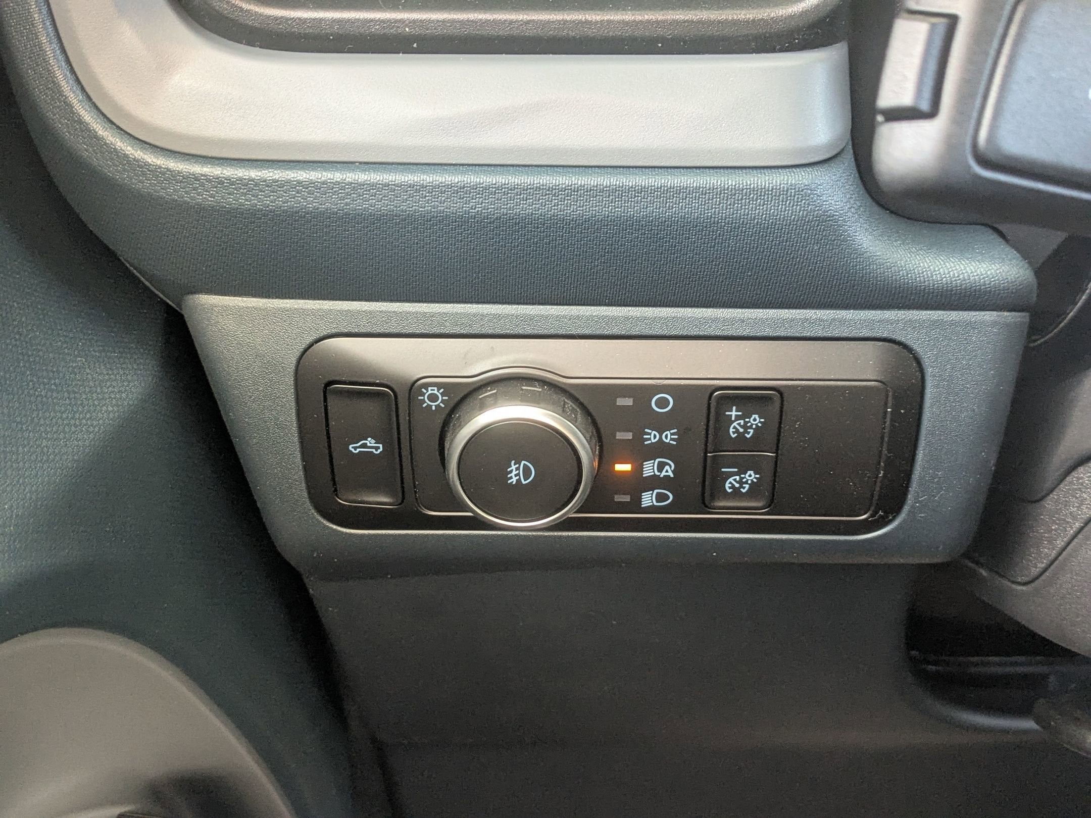 2026 Ford Maverick Lobo Standard