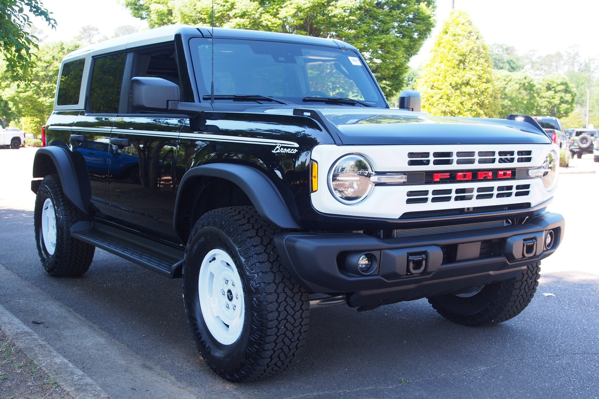 2026 Ford Bronco Heritage Edition