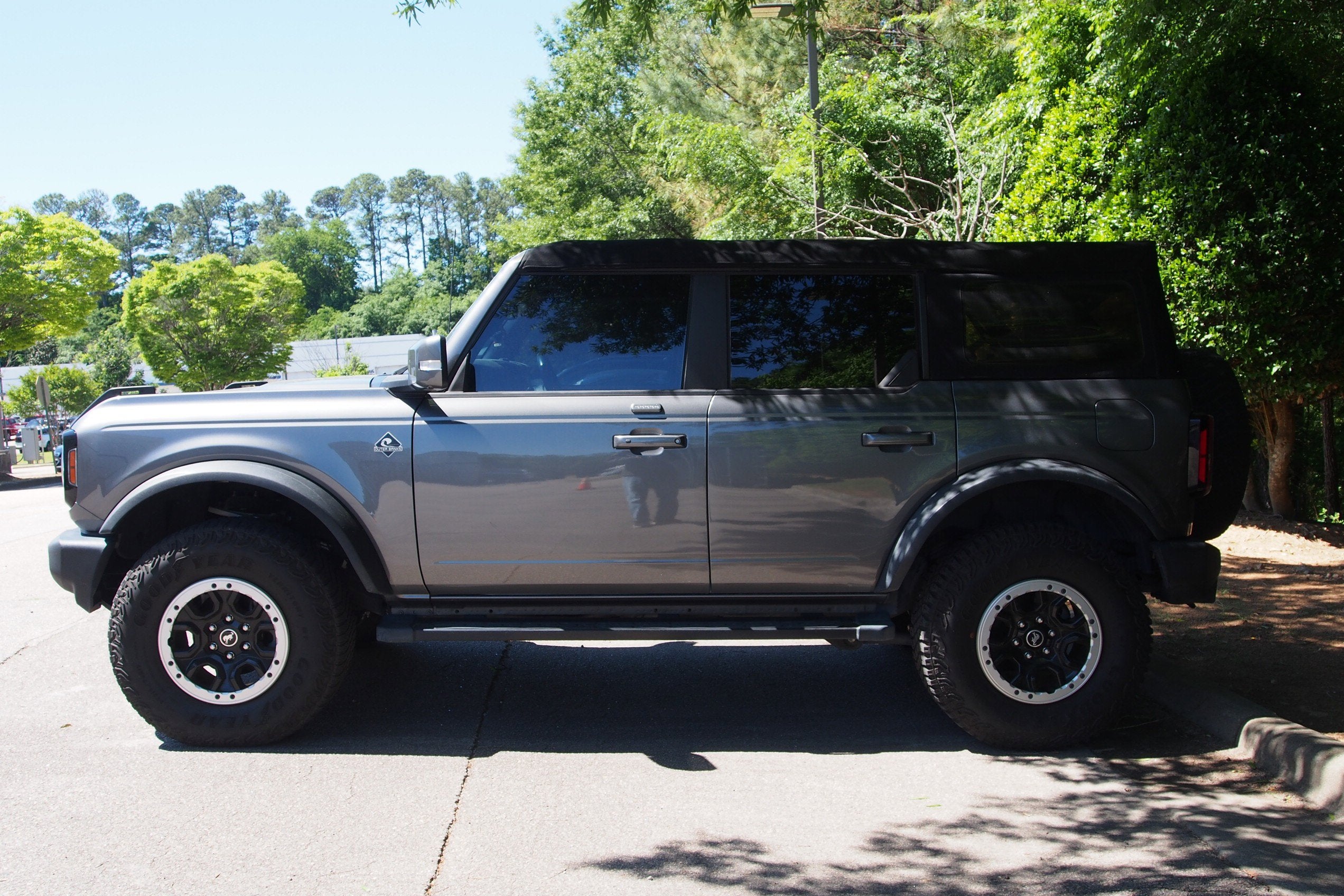 2022 Ford Bronco Outer Banks