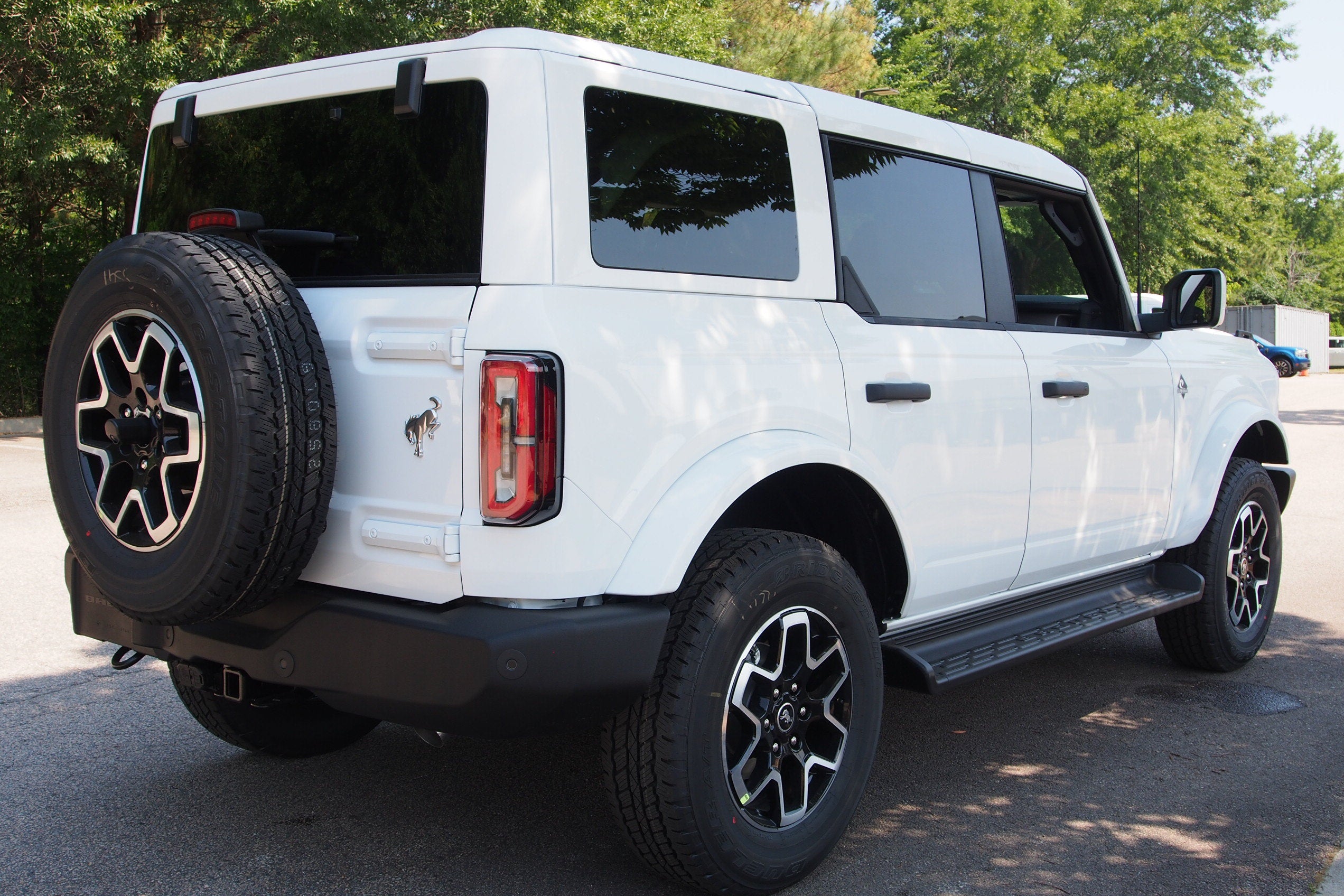 2026 Ford Bronco Outer Banks - Crossroads Courtesy Demo