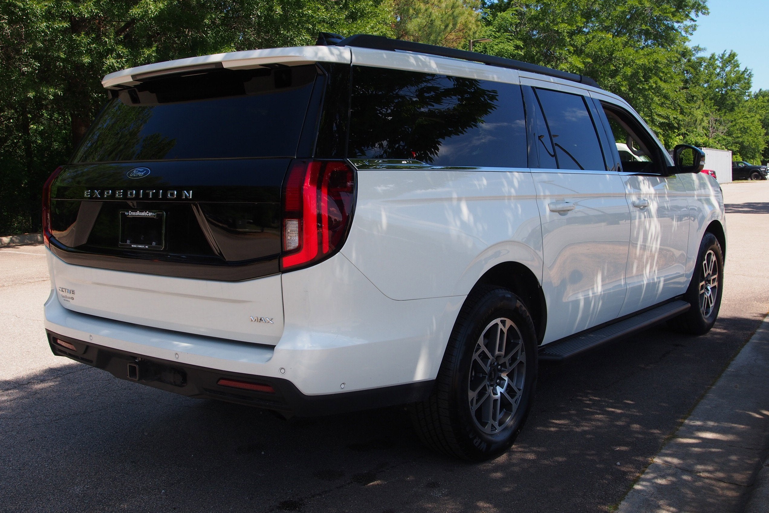 2025 Ford Expedition Max Active