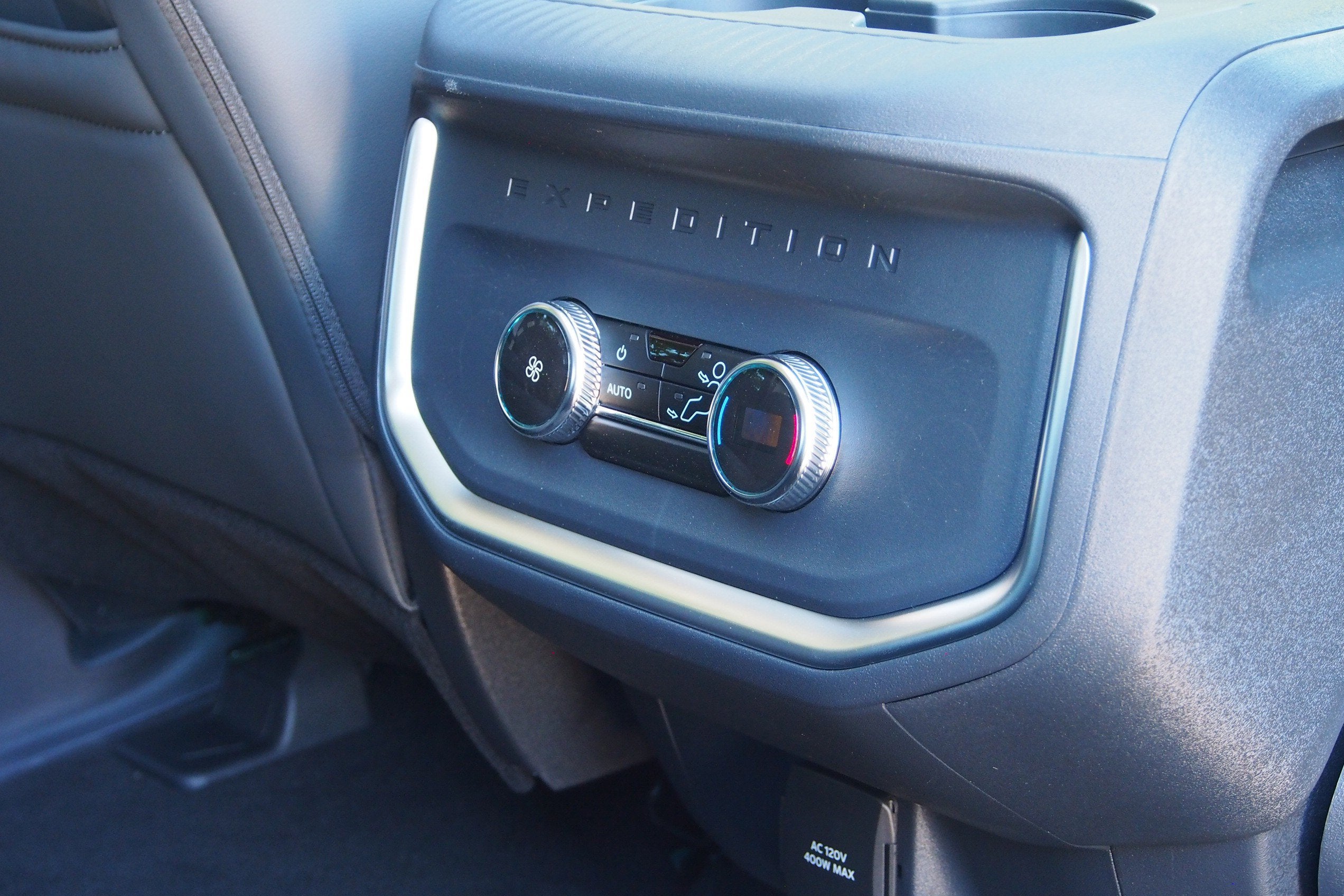 2026 Ford Expedition Active