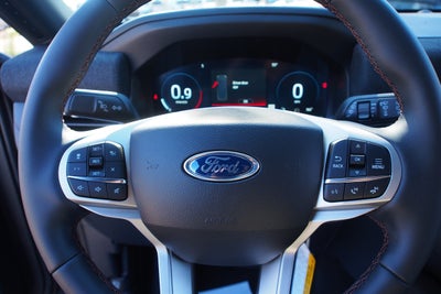 2027 Ford Explorer Active w/200A Pkg