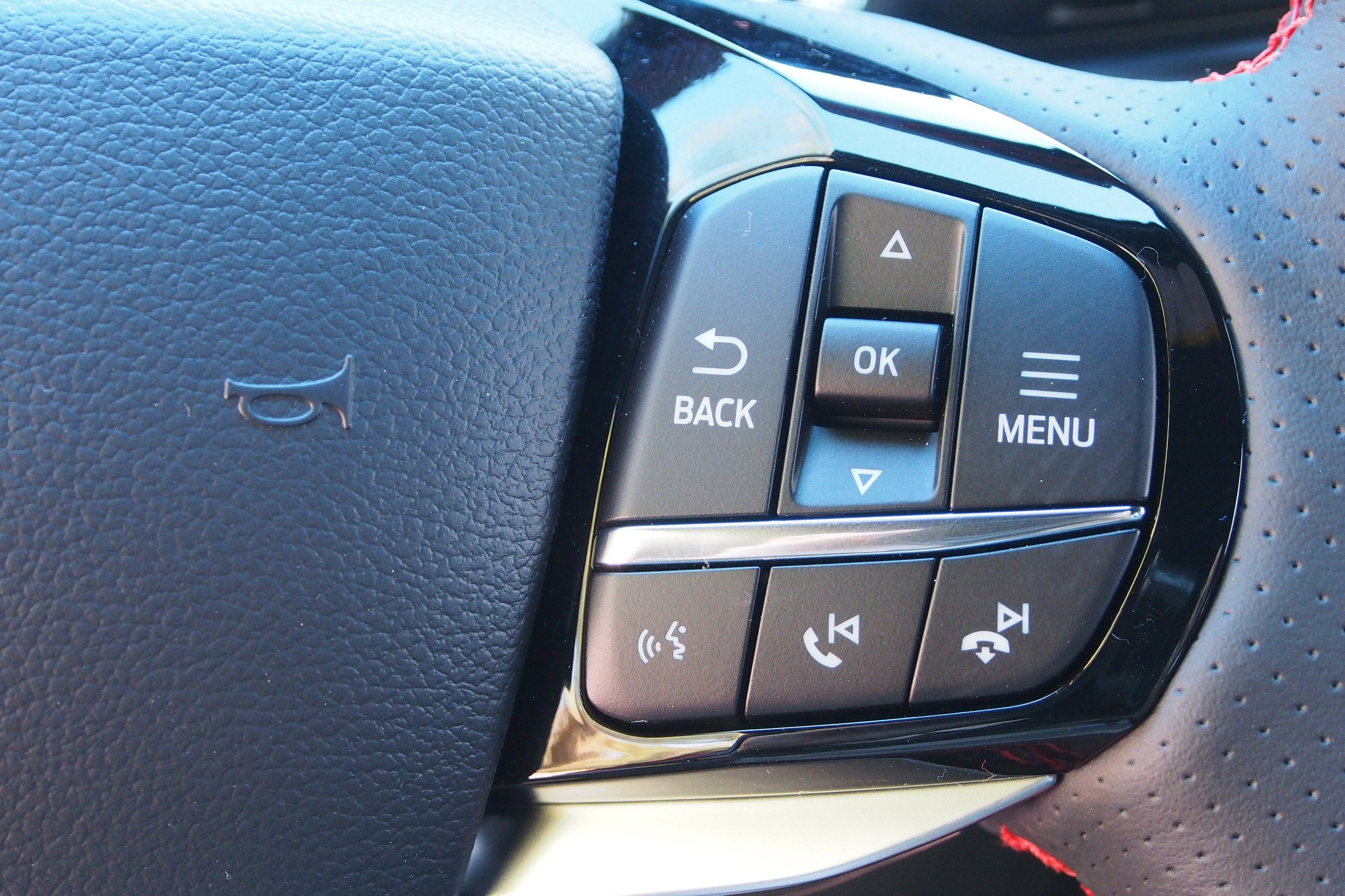 2026 Ford Explorer ST-Line - Crossroads Courtesy Demo