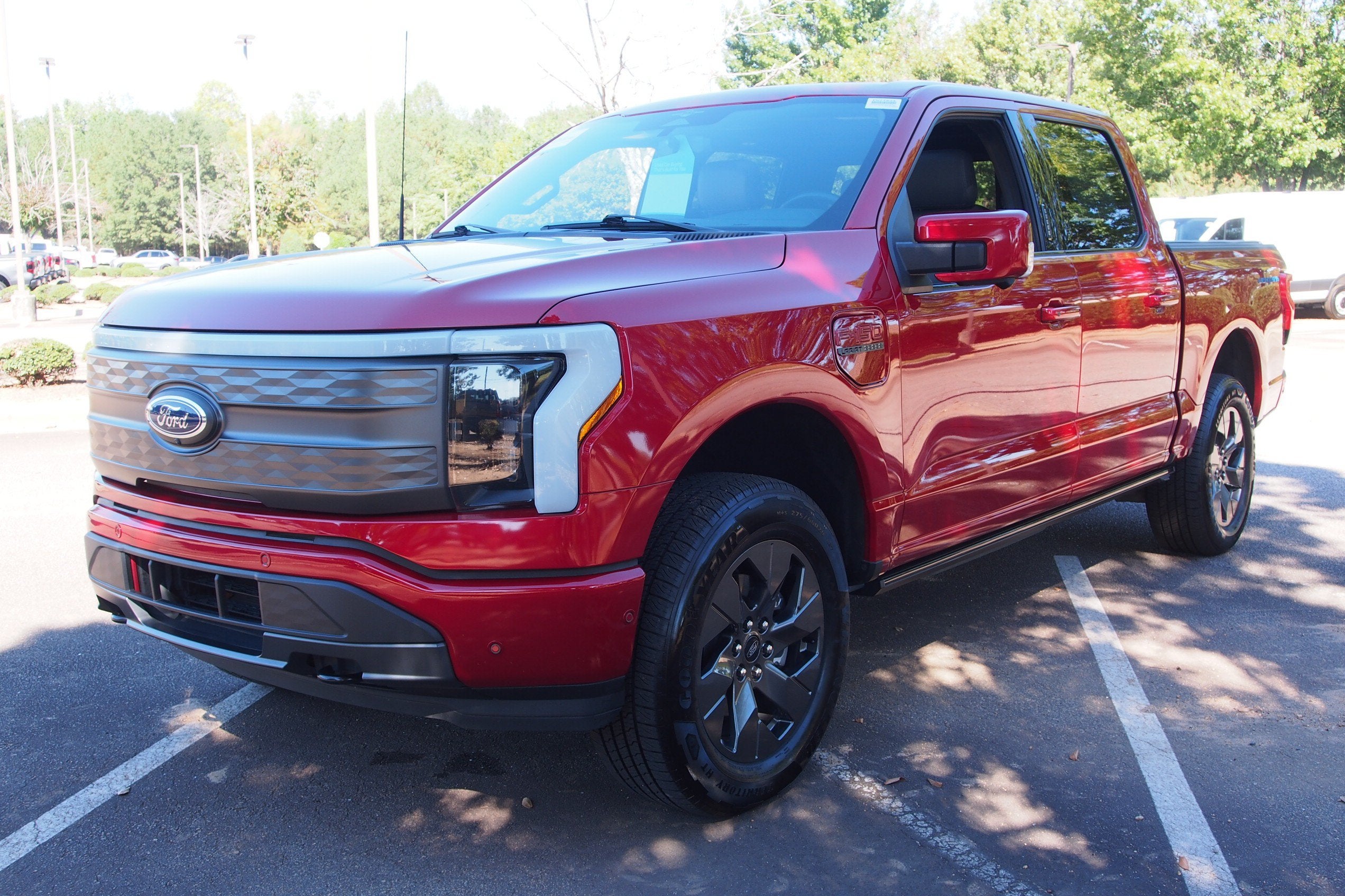2023 Ford F-150 Lightning LARIAT
