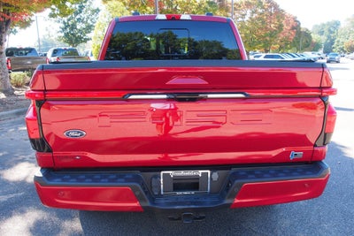 2023 Ford F-150 Lightning LARIAT