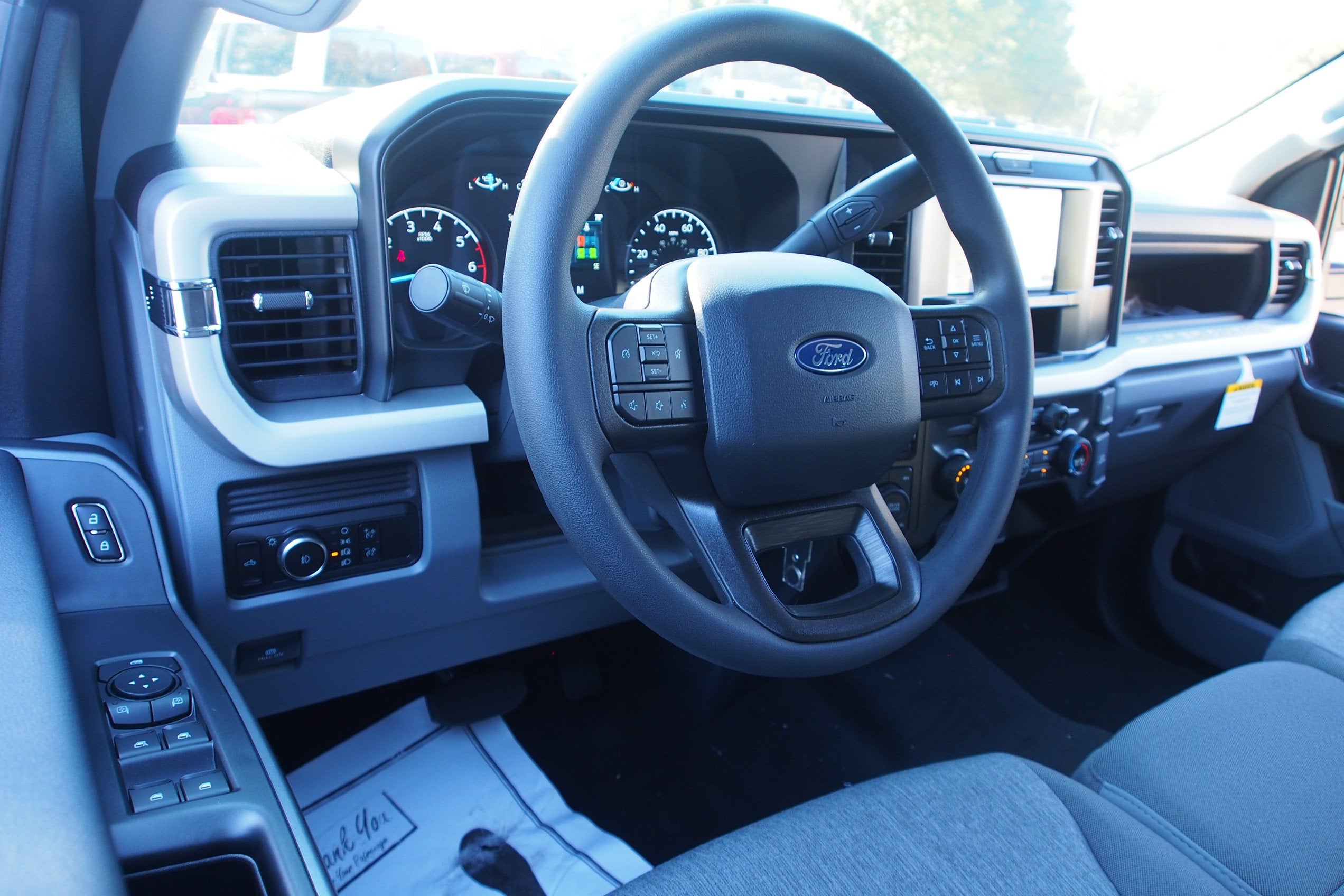 2027 Ford Super Duty F-250 SRW XL
