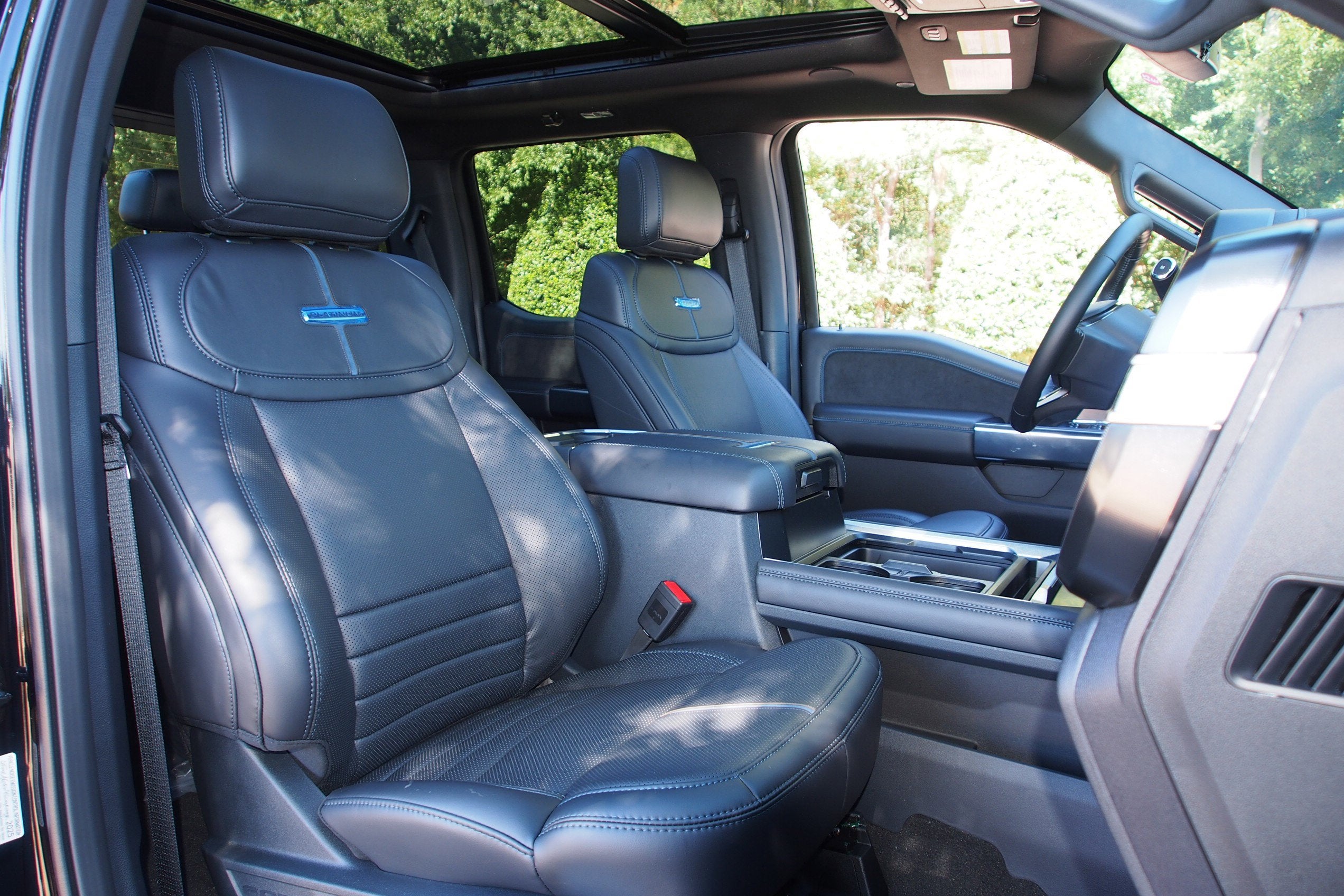 2026 Ford Super Duty F-250 SRW Platinum