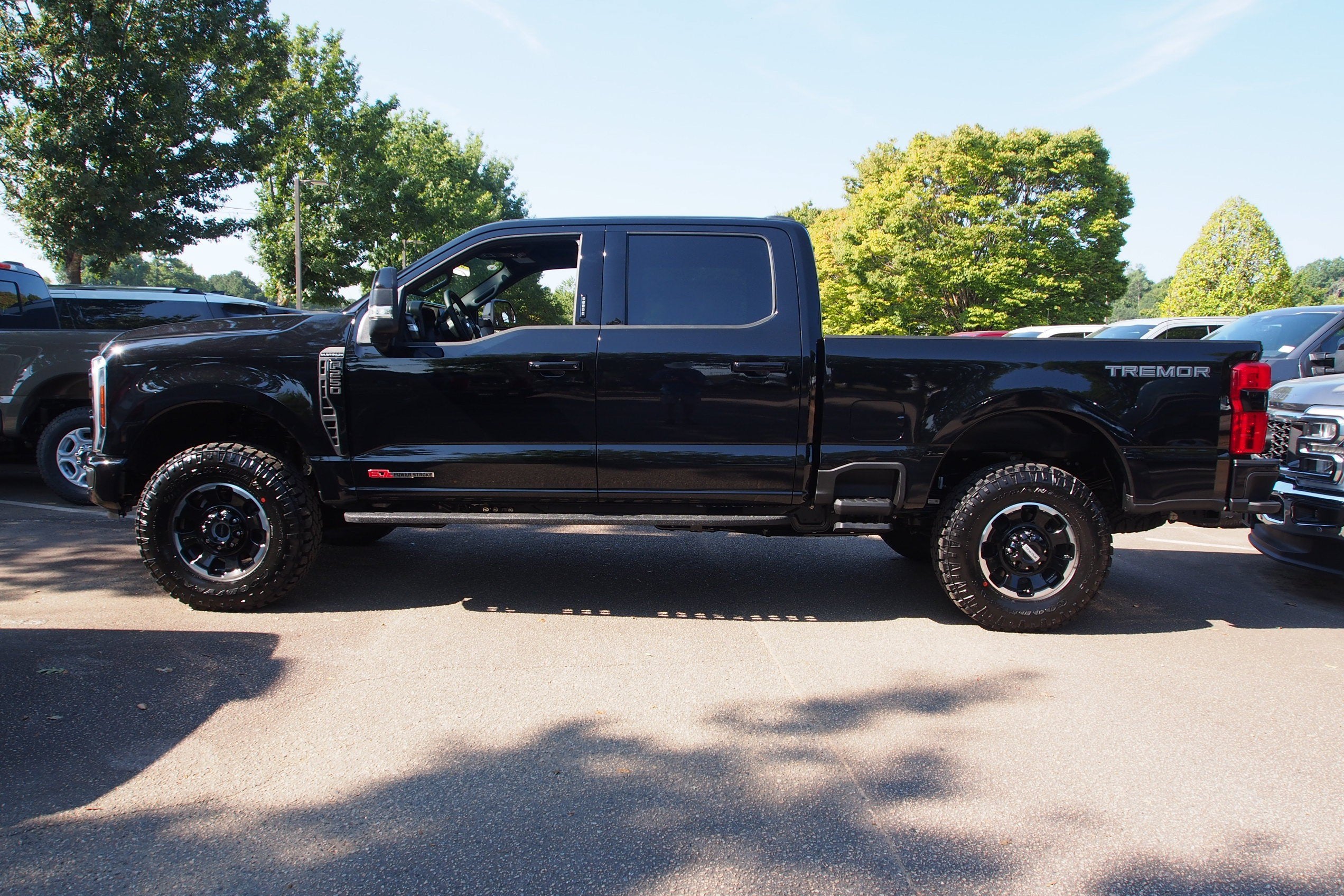 2026 Ford Super Duty F-250 SRW Platinum