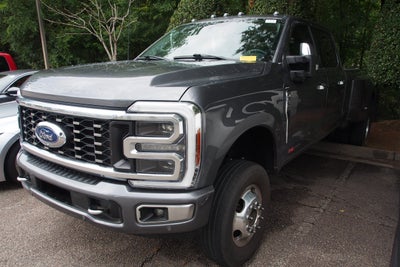 2024 Ford Super Duty F-350 DRW Limited