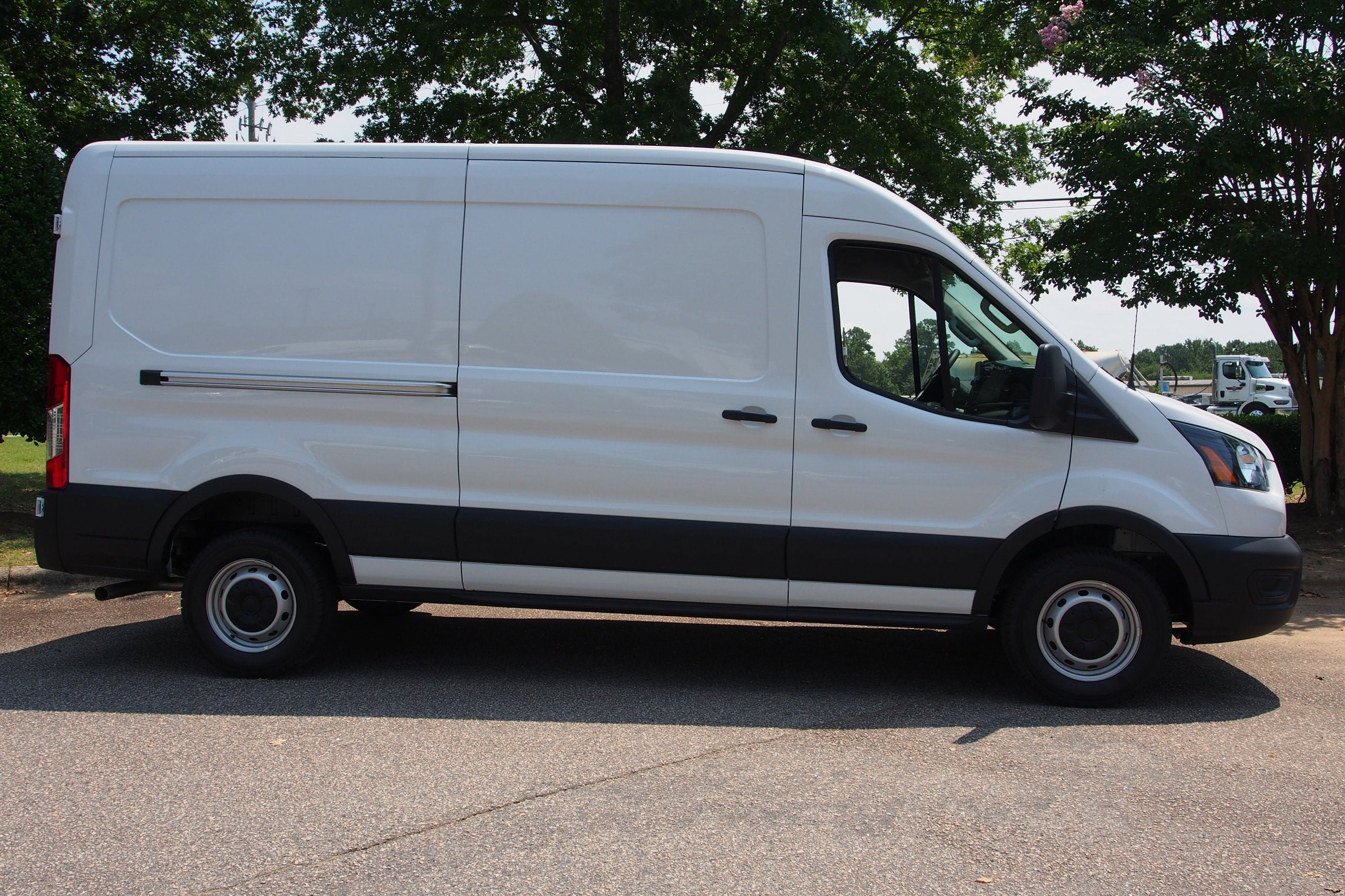 2025 Ford Transit Cargo Van Base