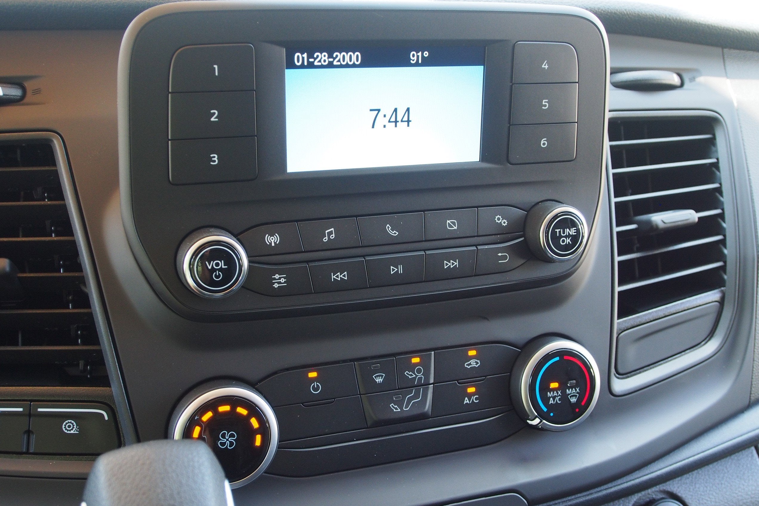 2025 Ford Transit Cargo Van Base