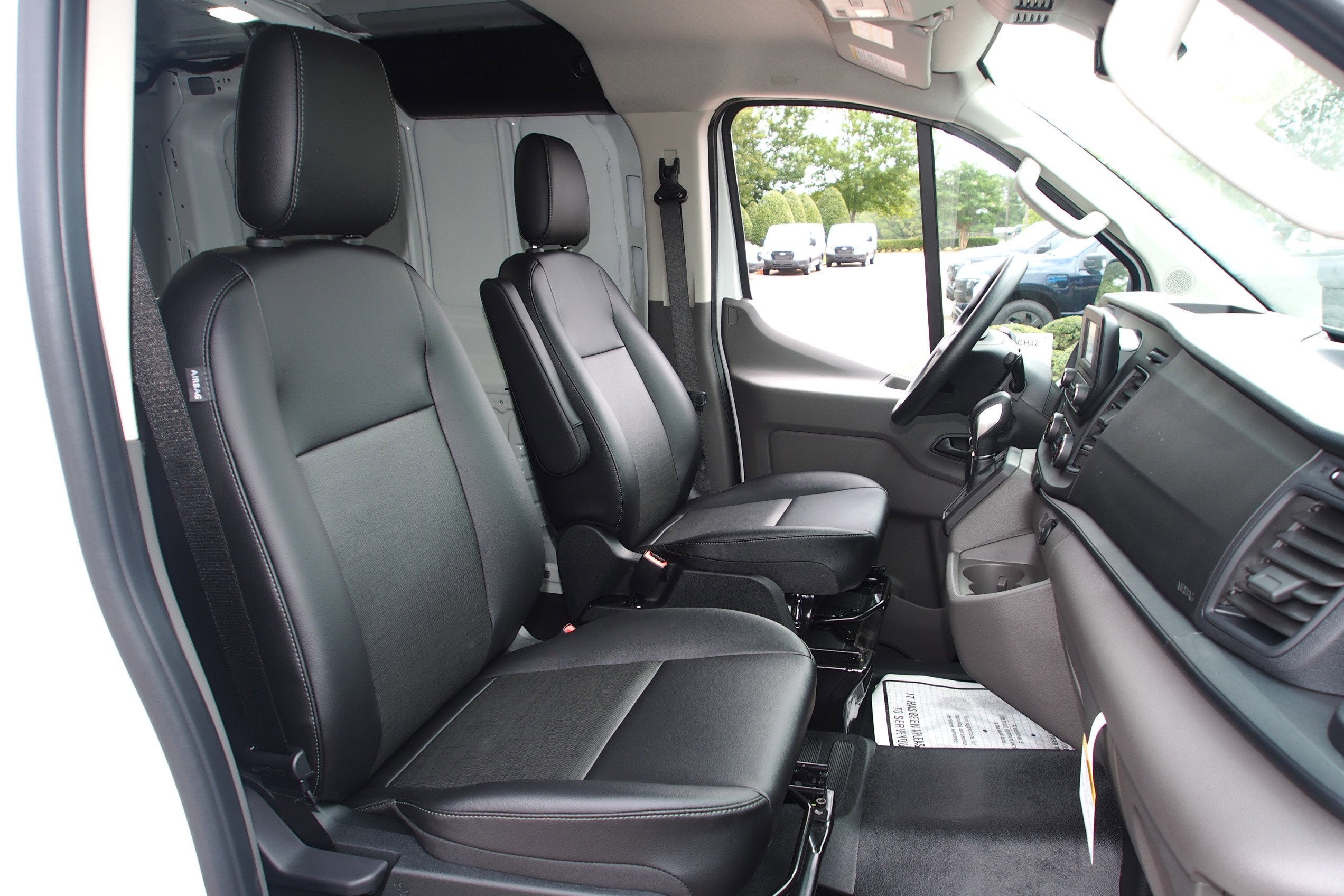 2025 Ford Transit Cargo Van Base