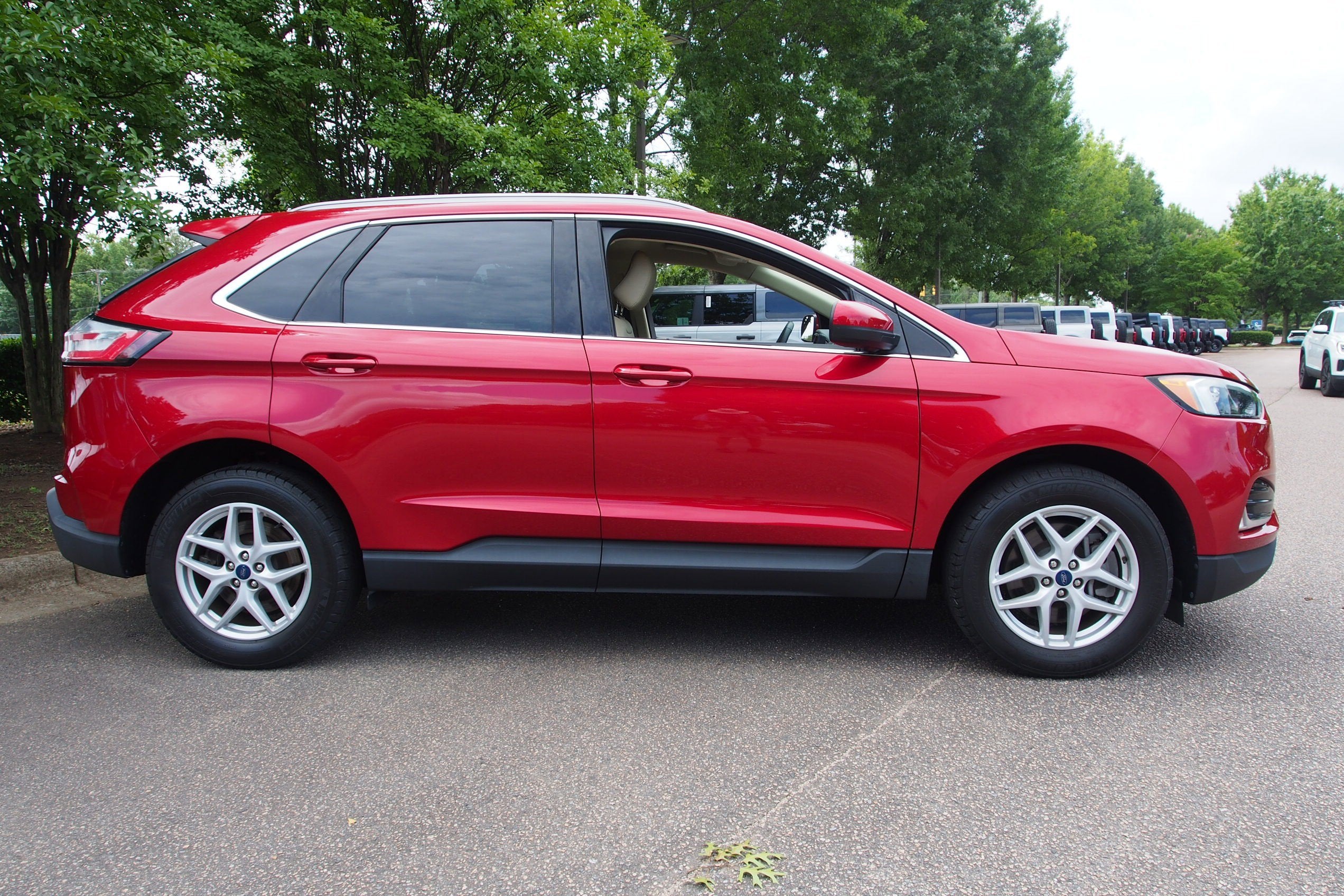2022 Ford Edge SEL