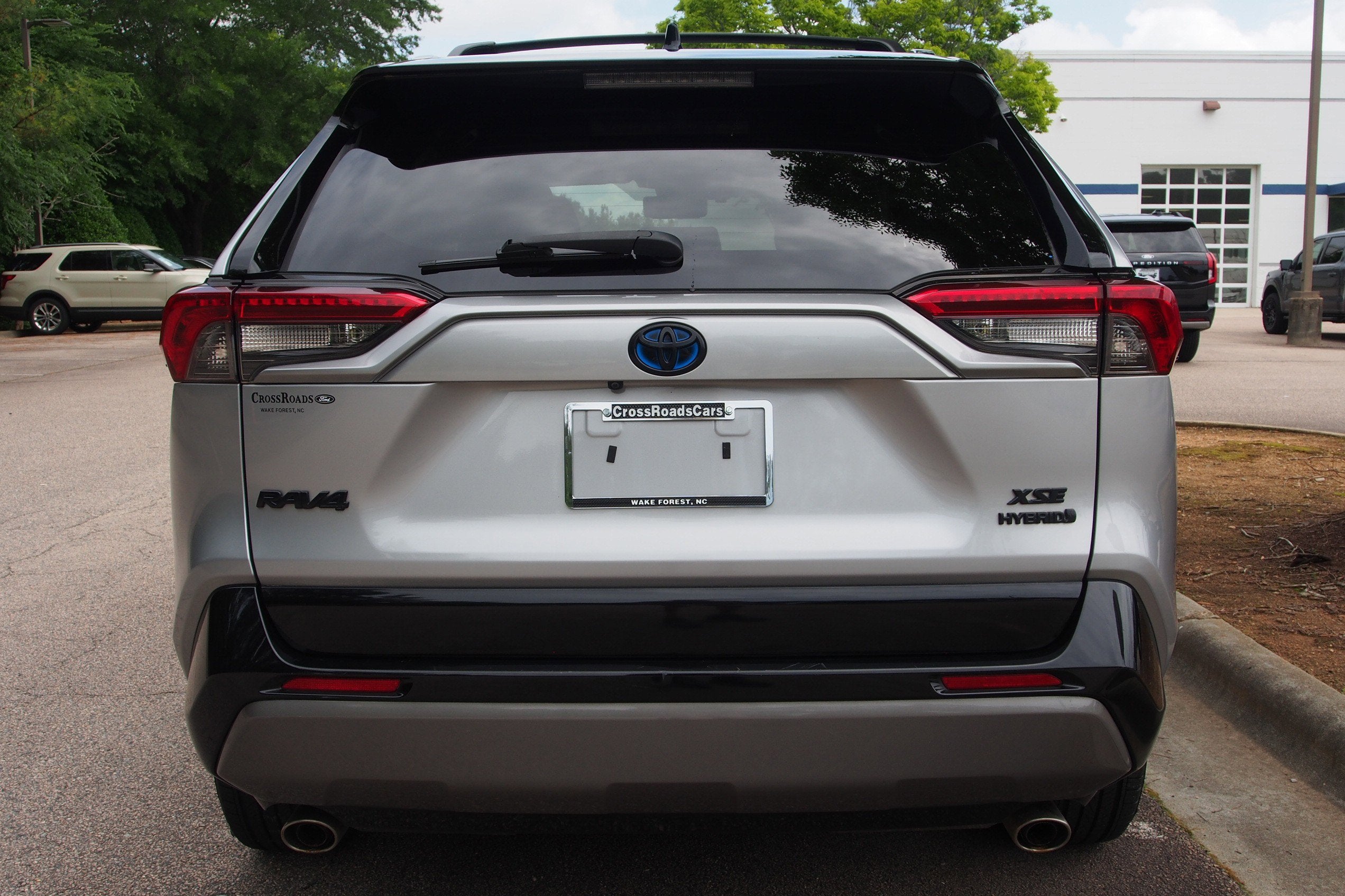 2019 Toyota RAV4 Hybrid XSE