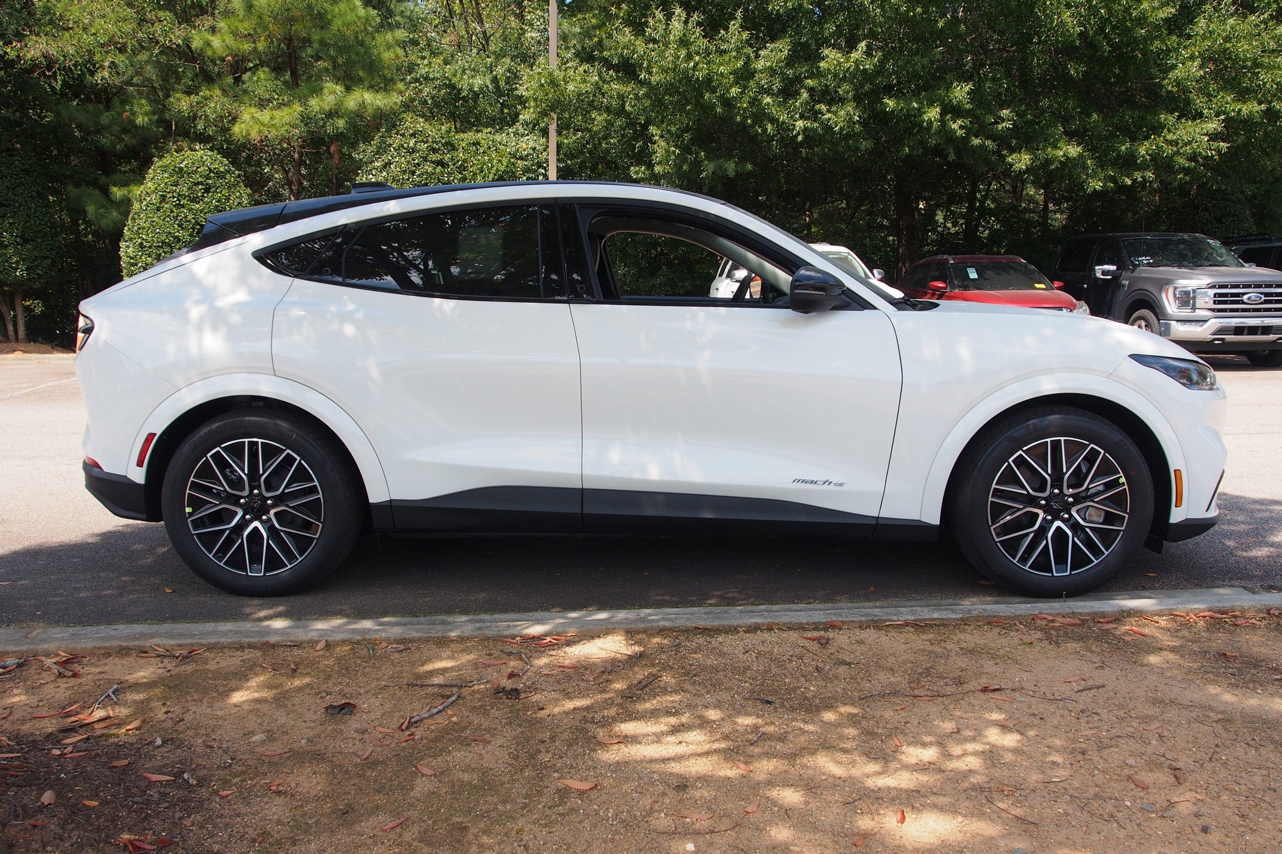 2025 Ford Mustang Mach-E Premium