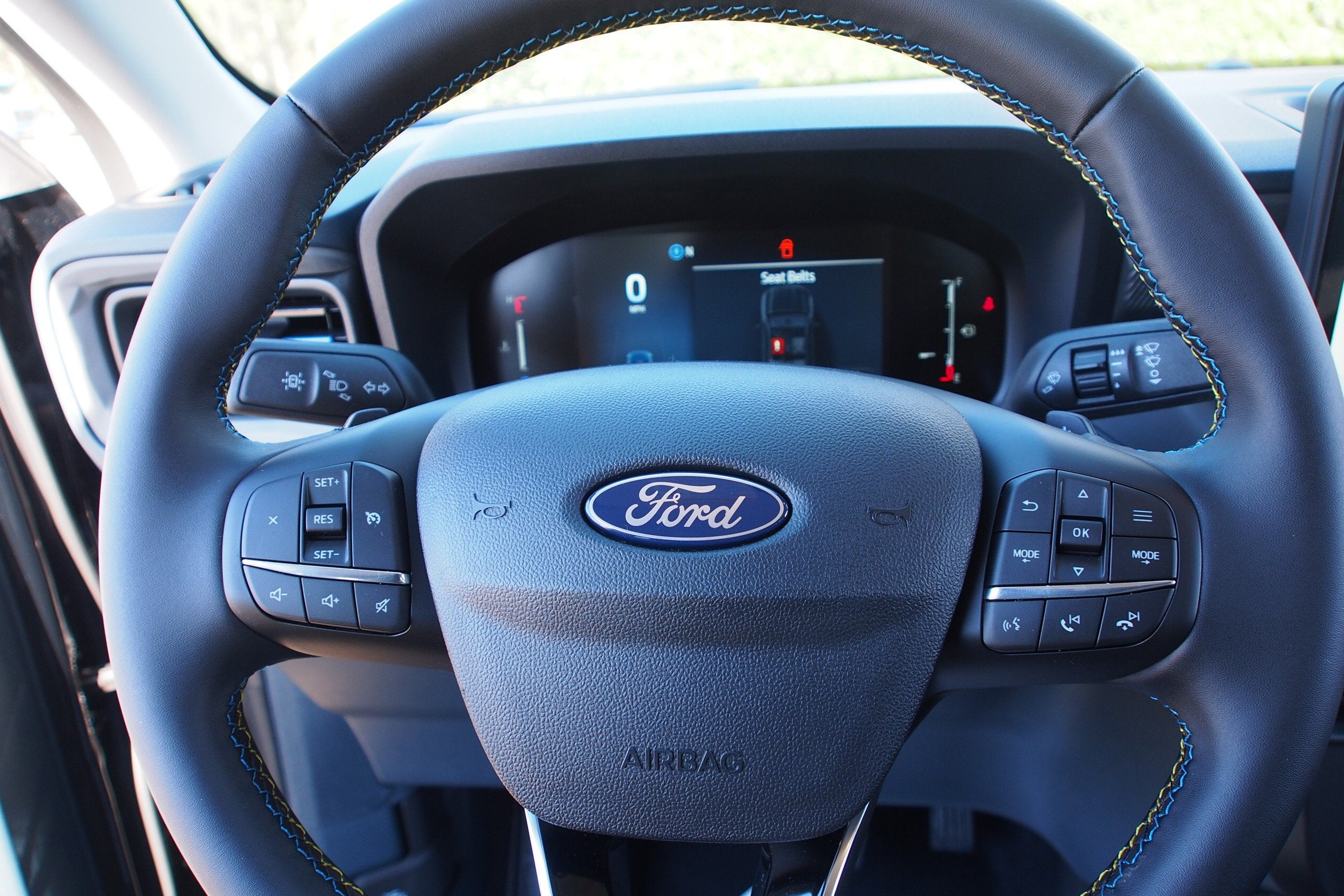 2026 Ford Maverick Lobo Standard