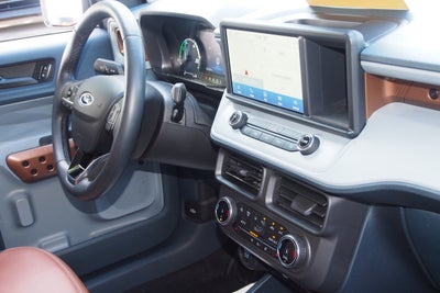 2023 Ford Maverick Lariat