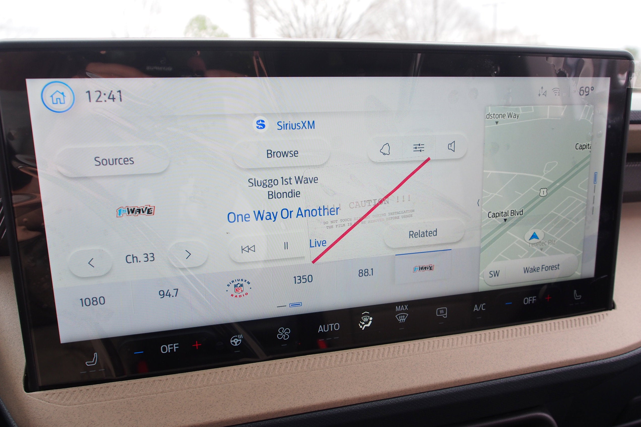2026 Ford Maverick LARIAT - Crossroads Courtesy Demo