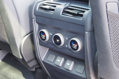 2024 Land Rover Defender V8