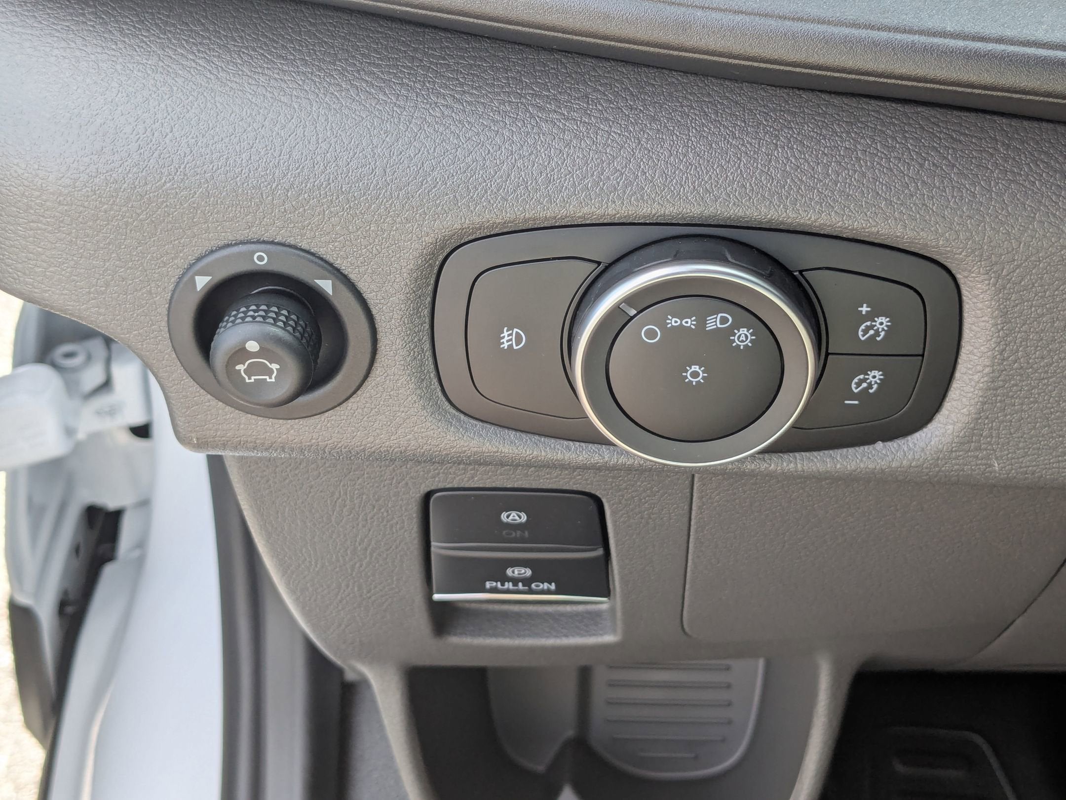 2025 Ford Transit Passenger Wagon XL