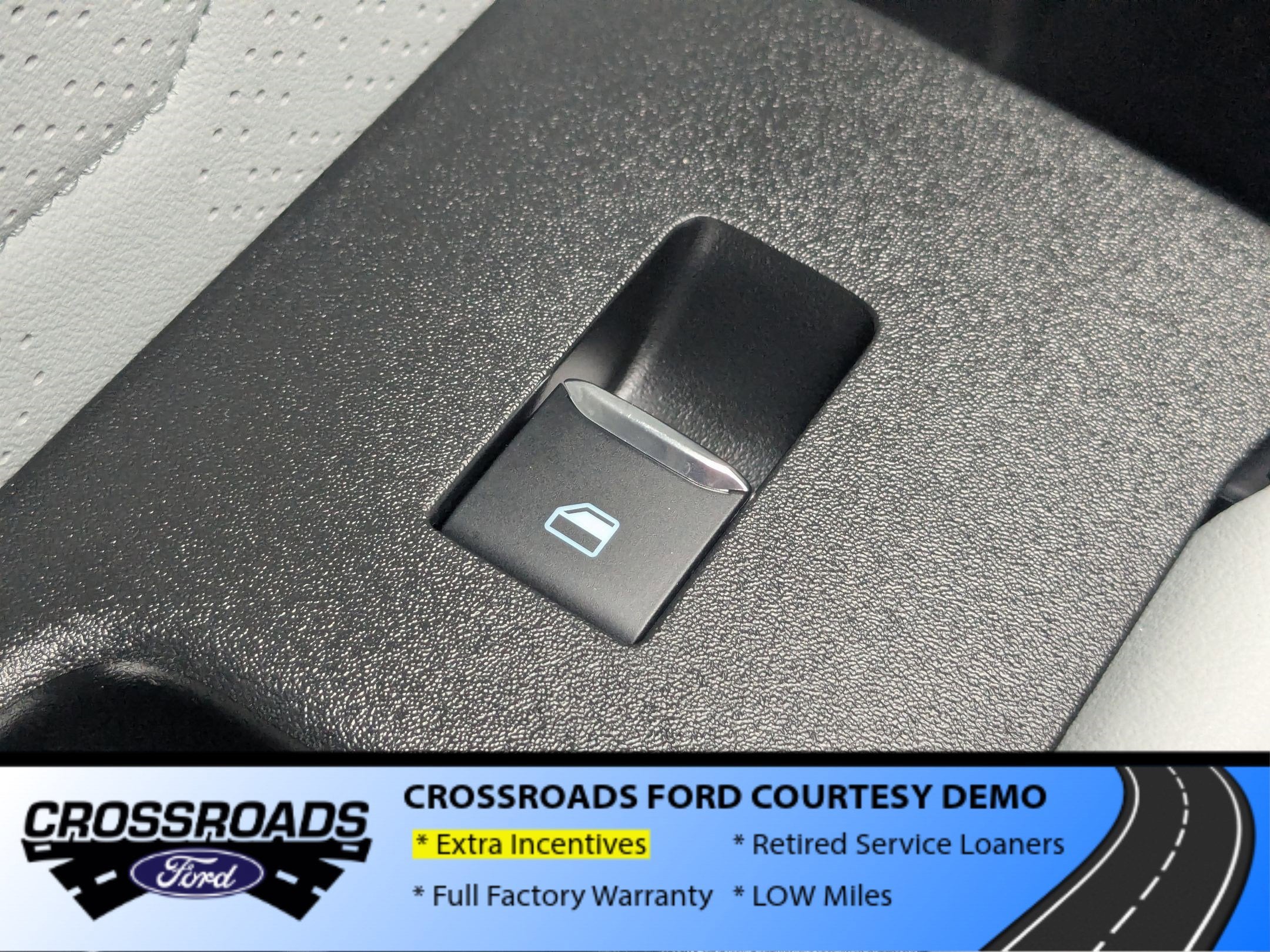 2026 Ford Explorer Platinum - Crossroads Courtesy Demo