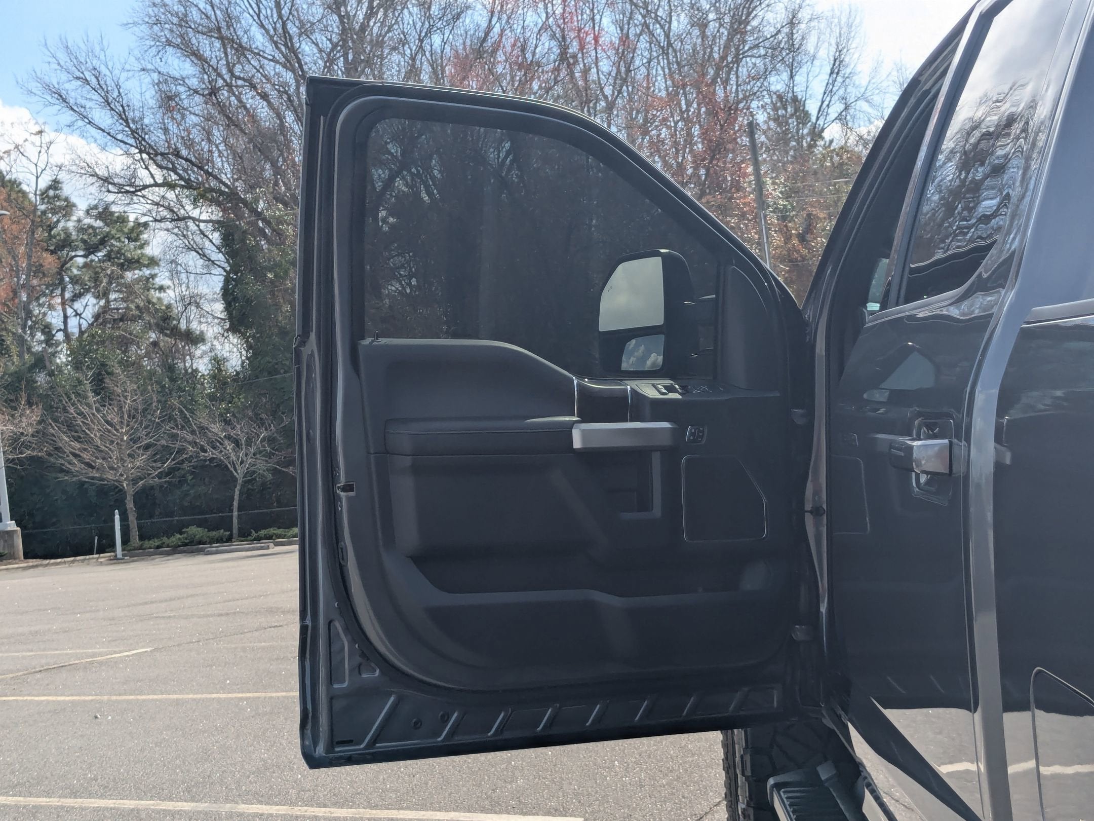 2022 Ford Super Duty F-250 SRW LARIAT