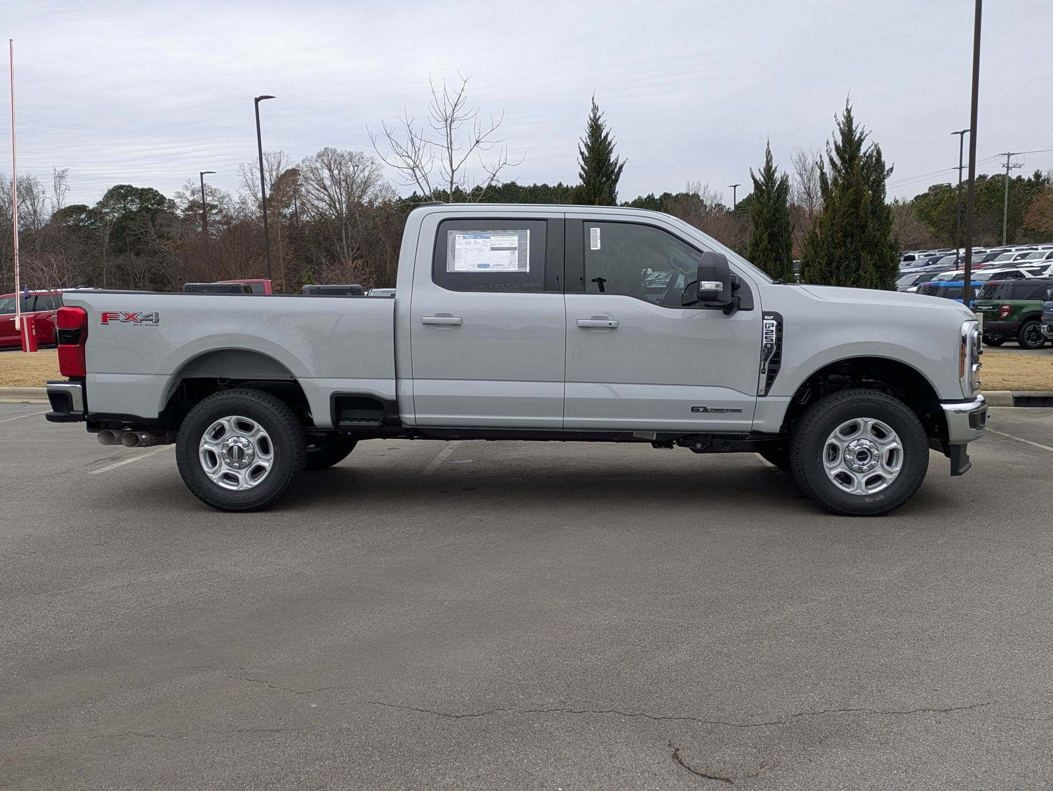 2026 Ford Super Duty F-250 SRW XLT