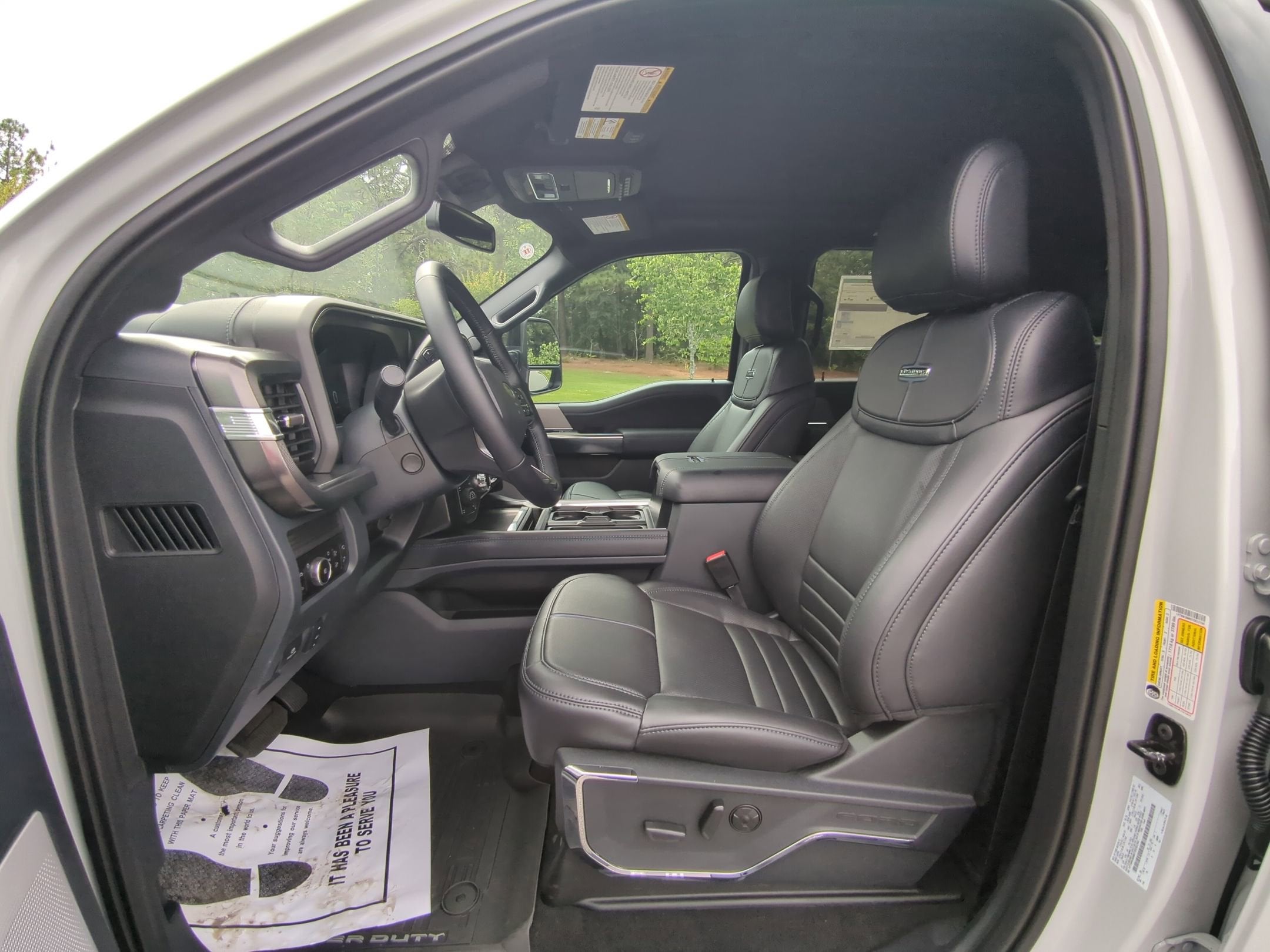 2026 Ford Super Duty F-350 SRW Platinum