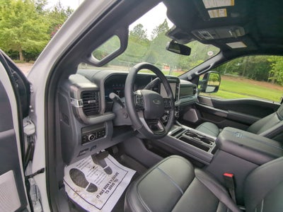2026 Ford Super Duty F-350 SRW Platinum