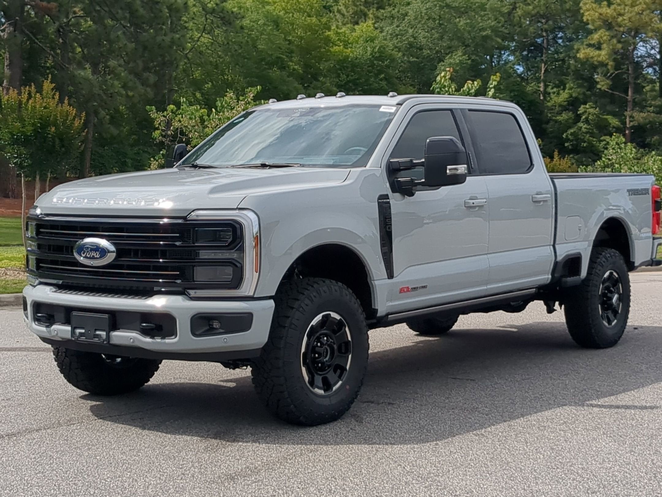 2026 Ford Super Duty F-350 SRW Platinum