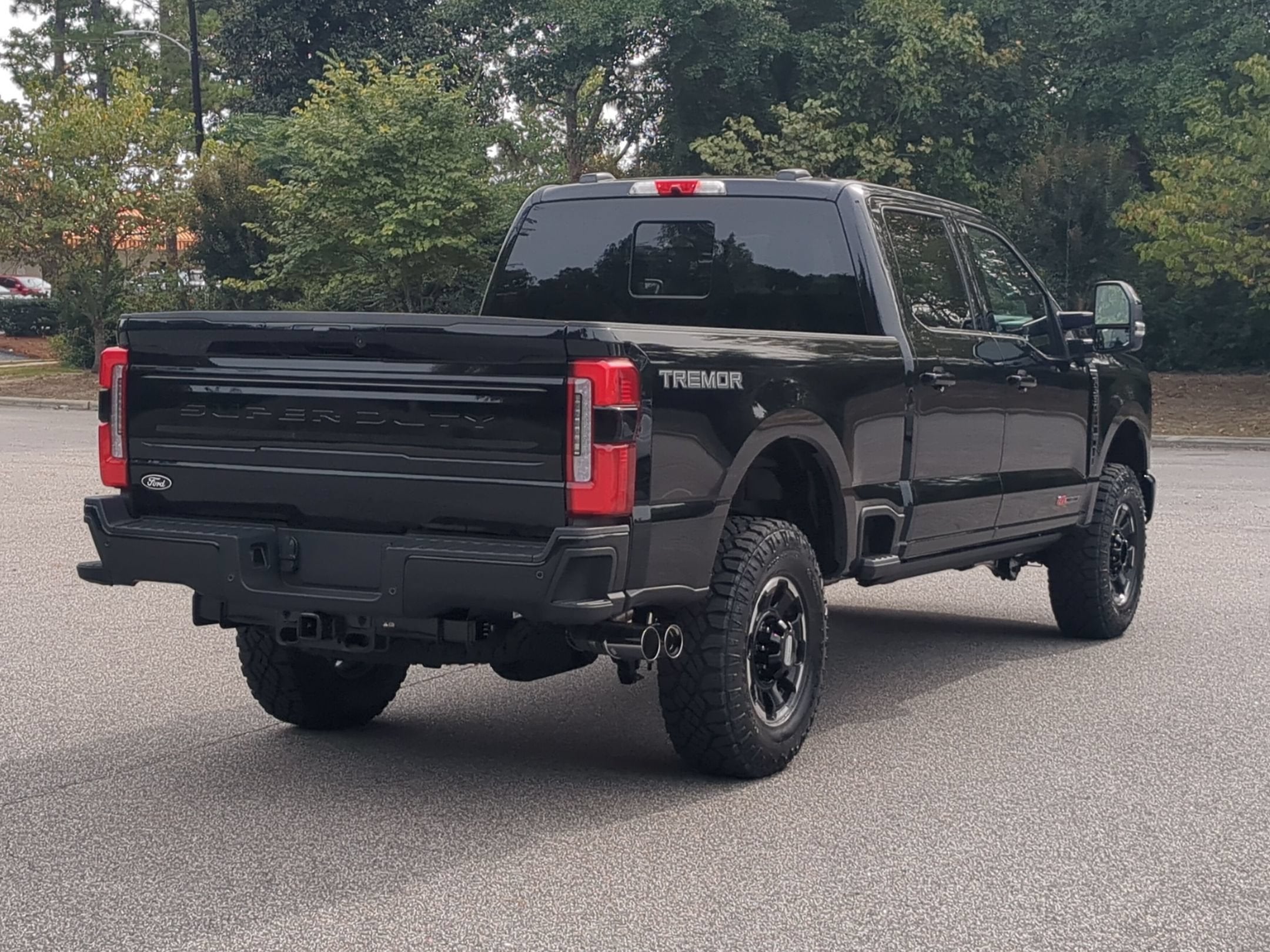 2027 Ford Super Duty F-350 SRW Platinum
